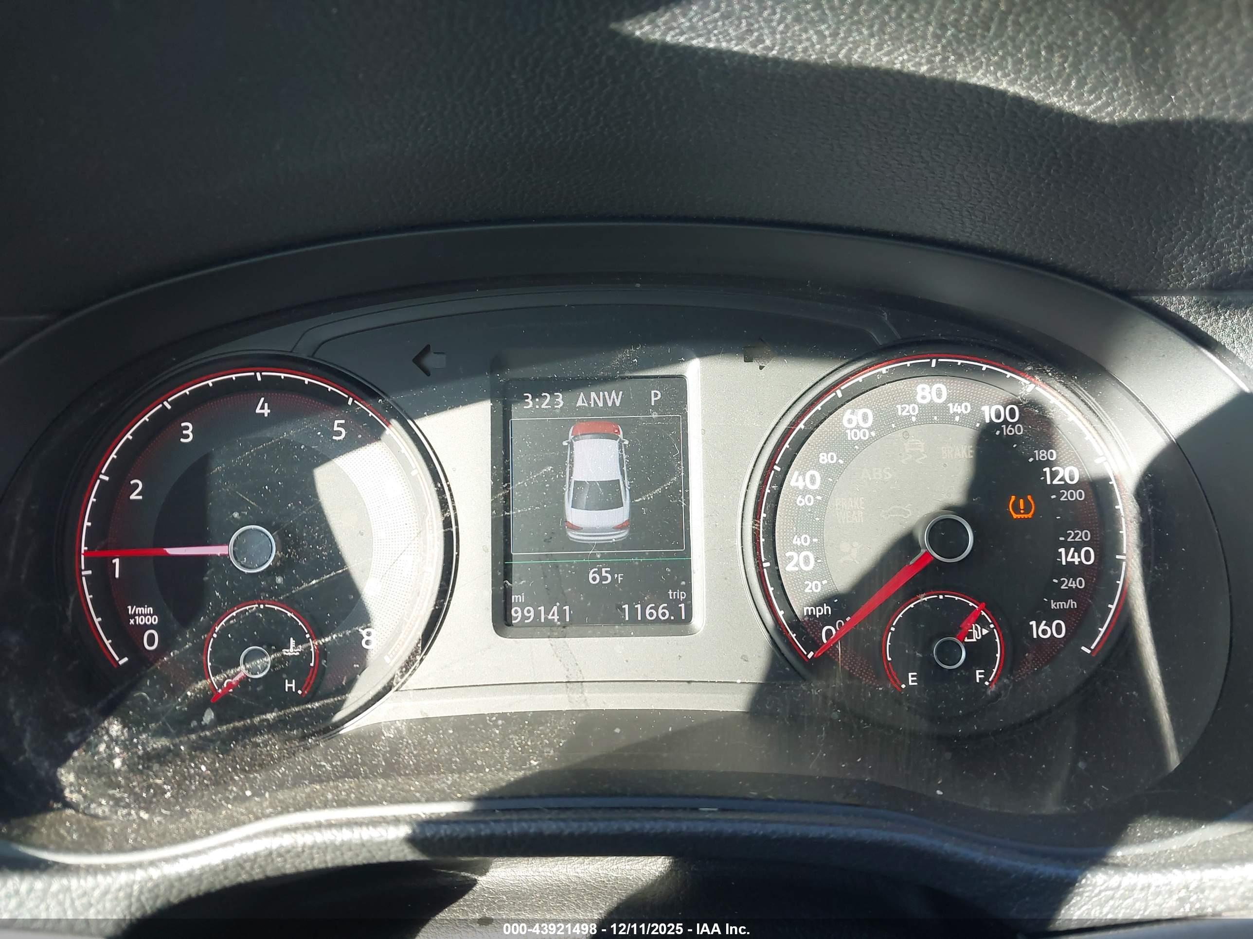 VOLKSWAGEN PASSAT image 7
