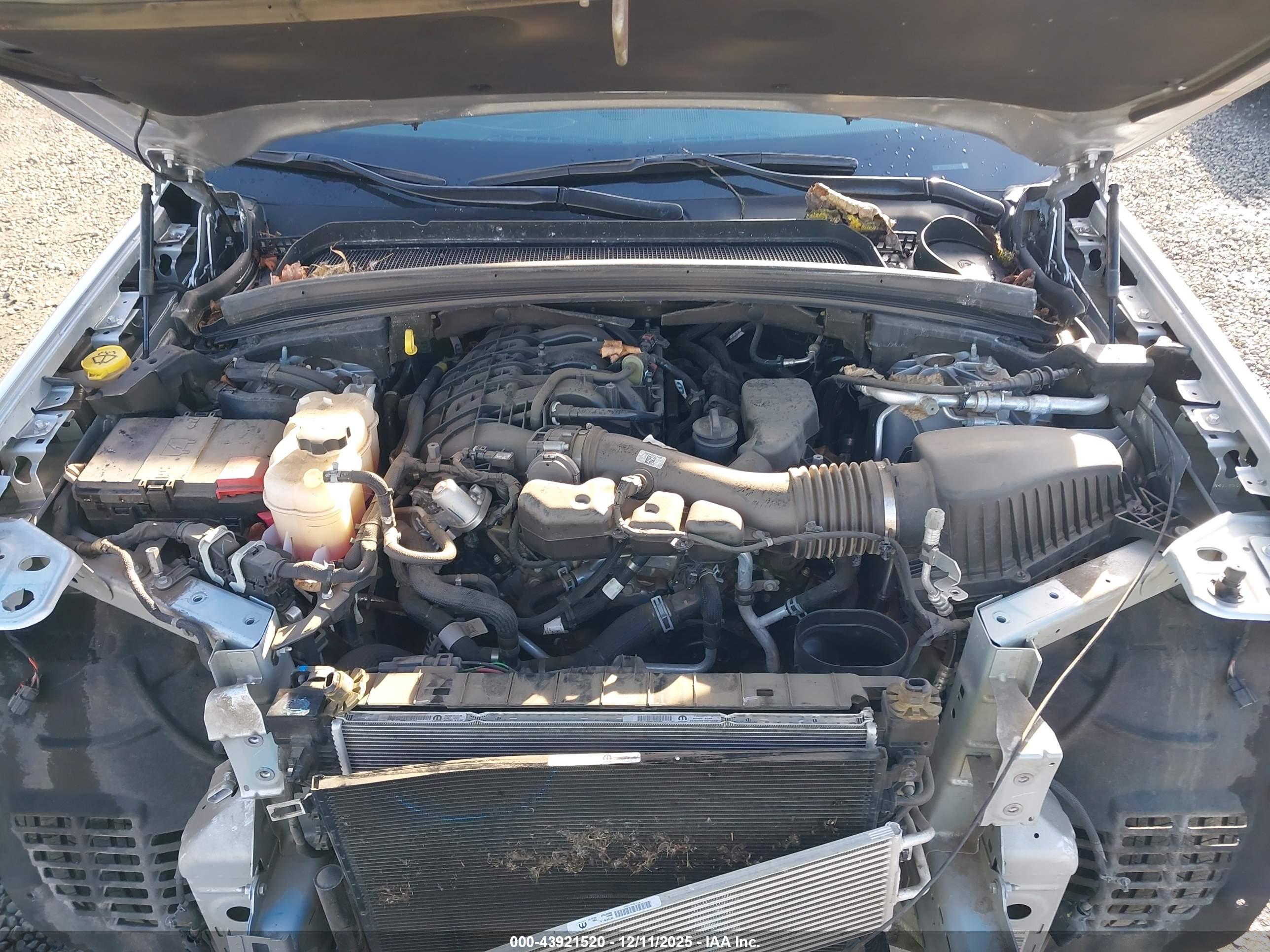 JEEP GRAND image 10