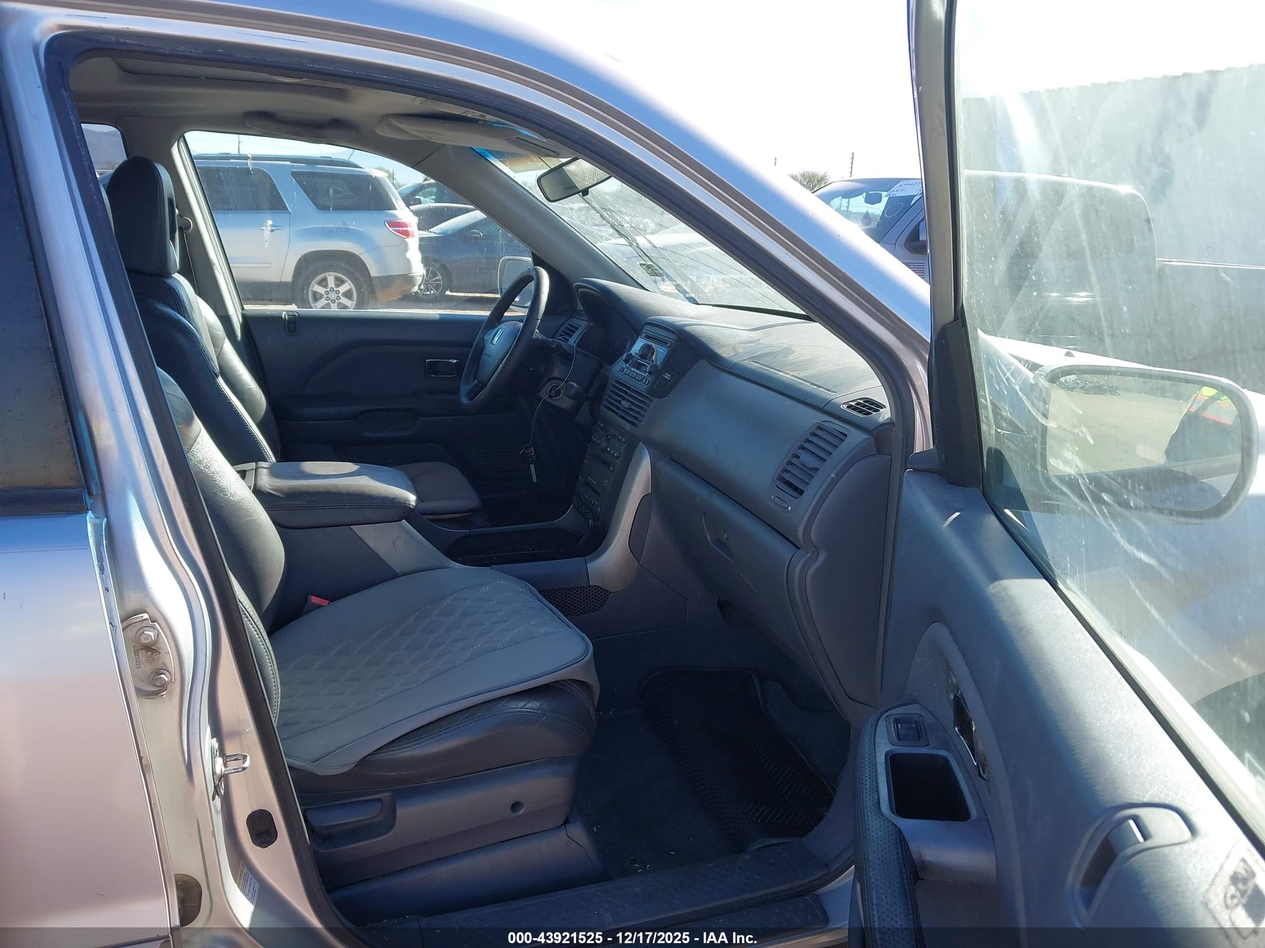 HONDA PILOT image 5