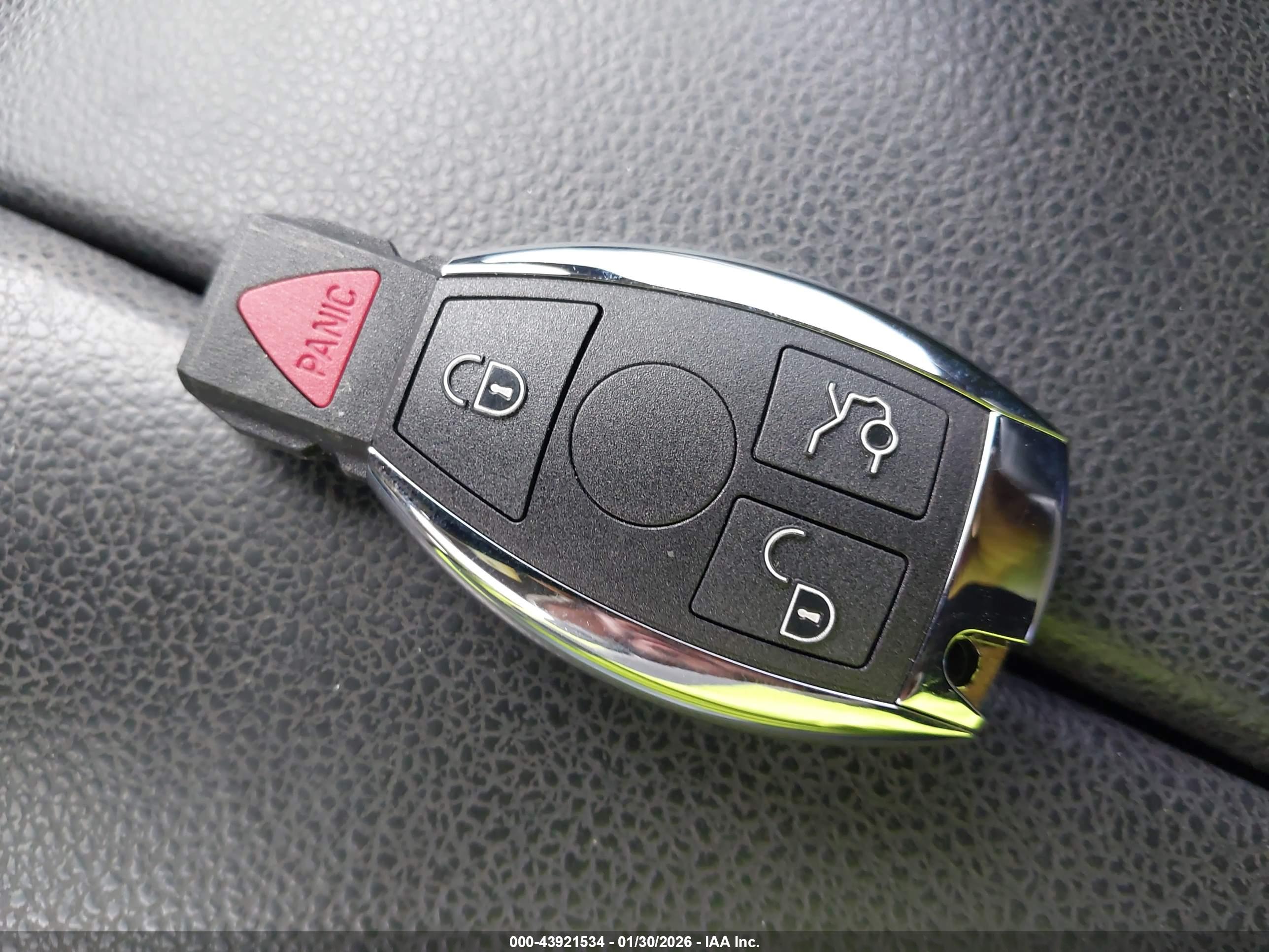 MERCEDES-BENZ C image 11