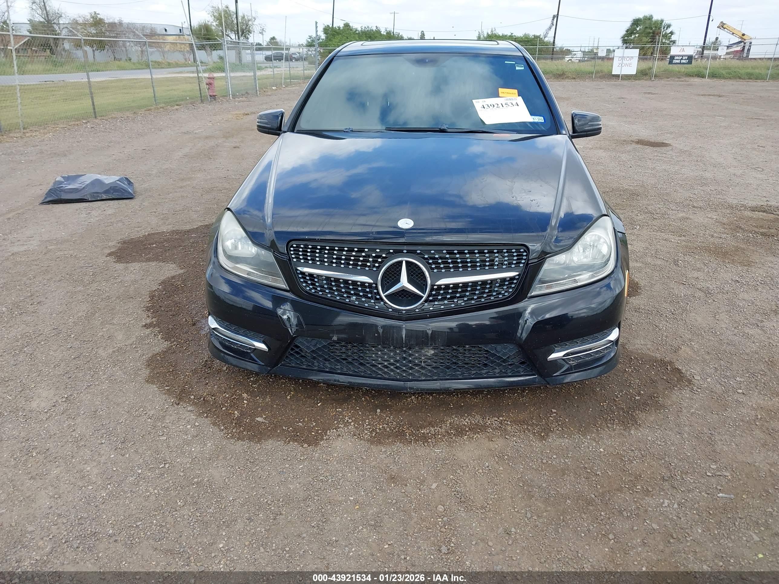 MERCEDES-BENZ C image 6