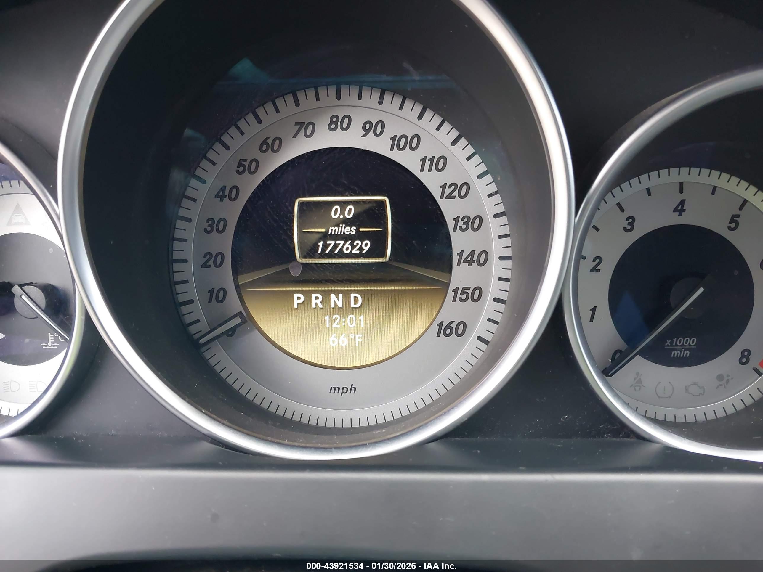 MERCEDES-BENZ C image 7