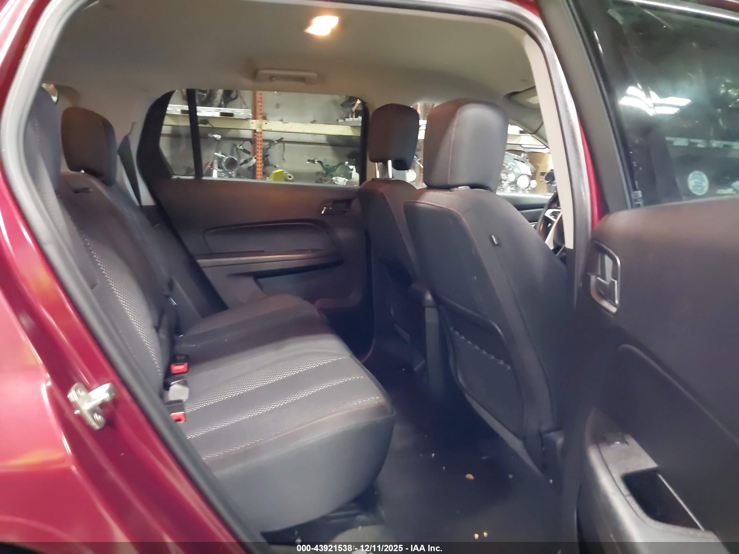 GMC TERRAIN image 8