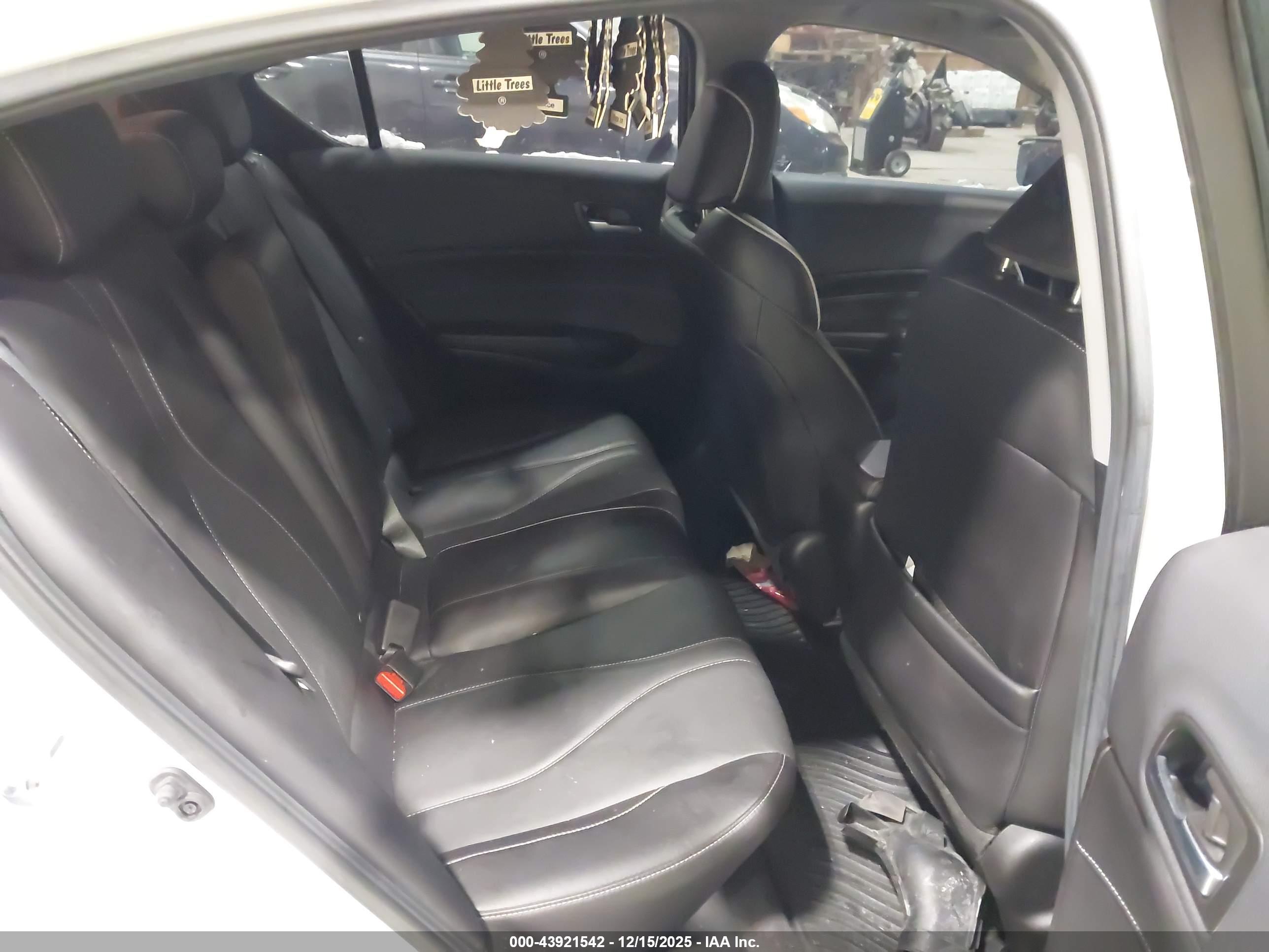 ACURA ILX image 8