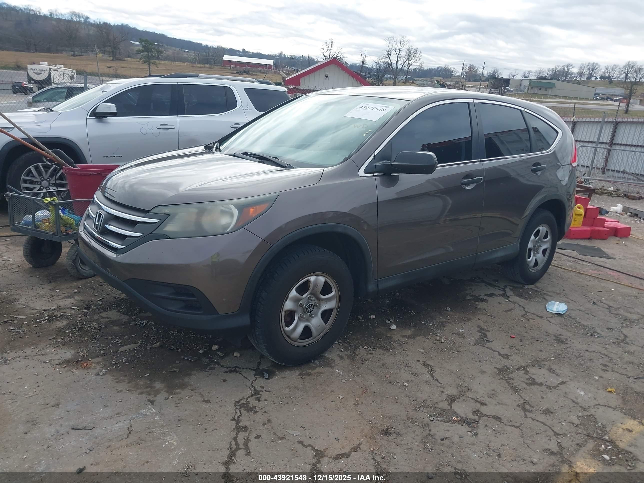 HONDA CR-V image 2