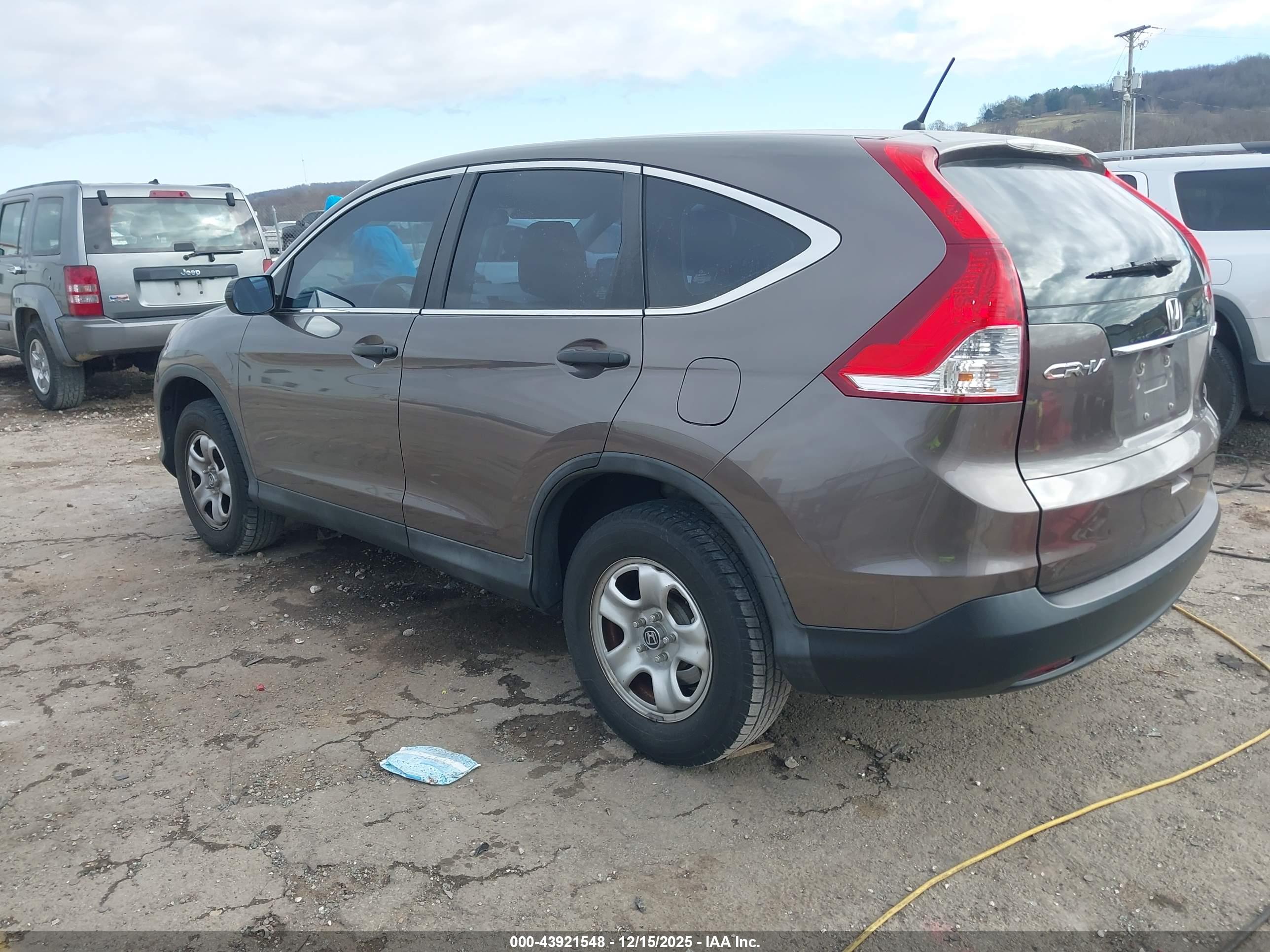 HONDA CR-V image 3