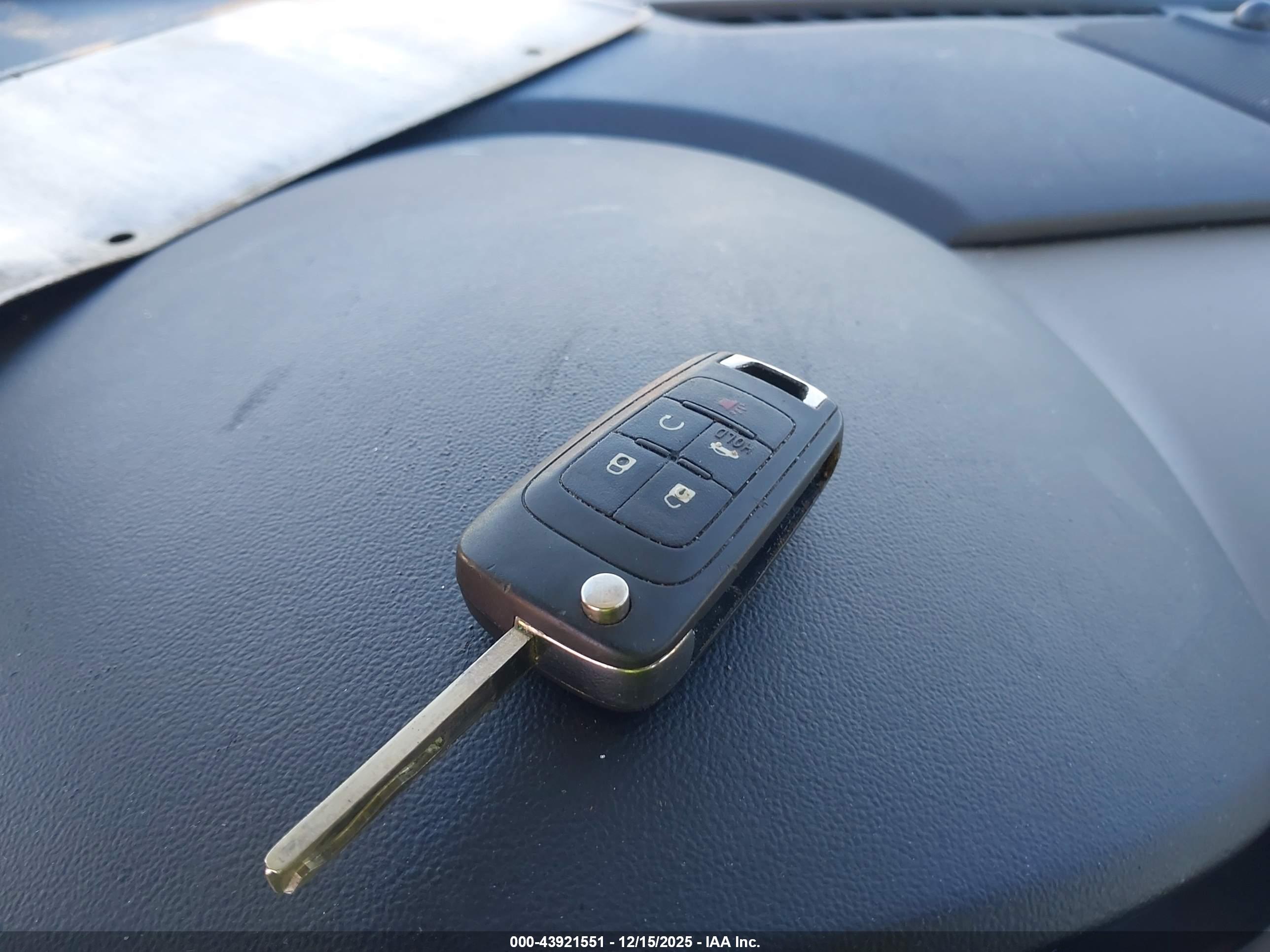 BUICK VERANO image 11