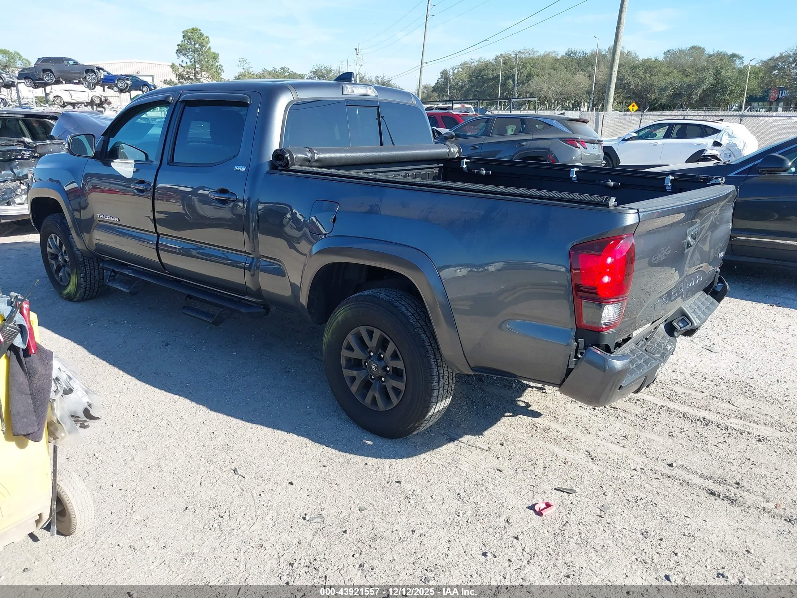 TOYOTA TACOMA image 3