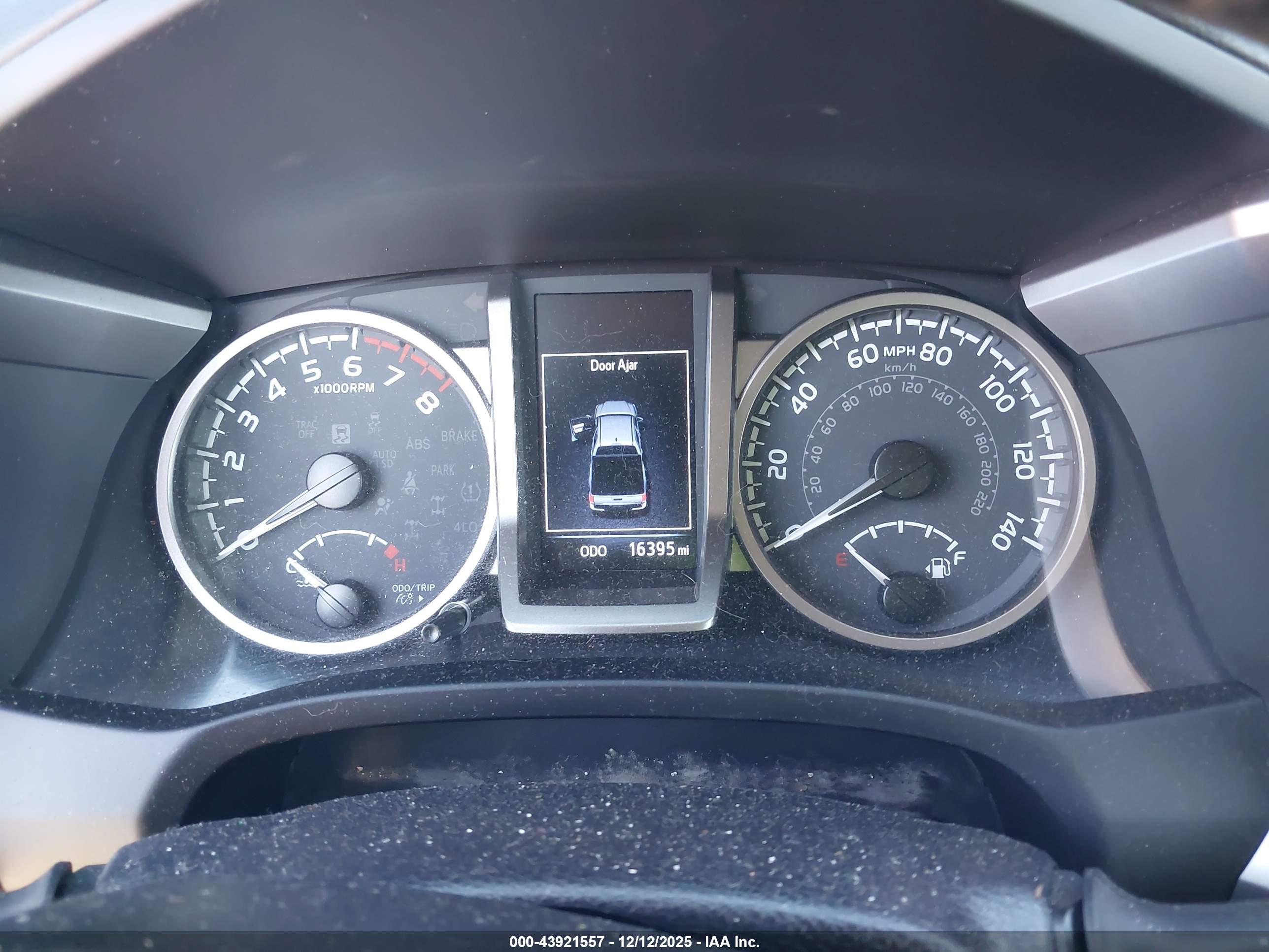 TOYOTA TACOMA image 7