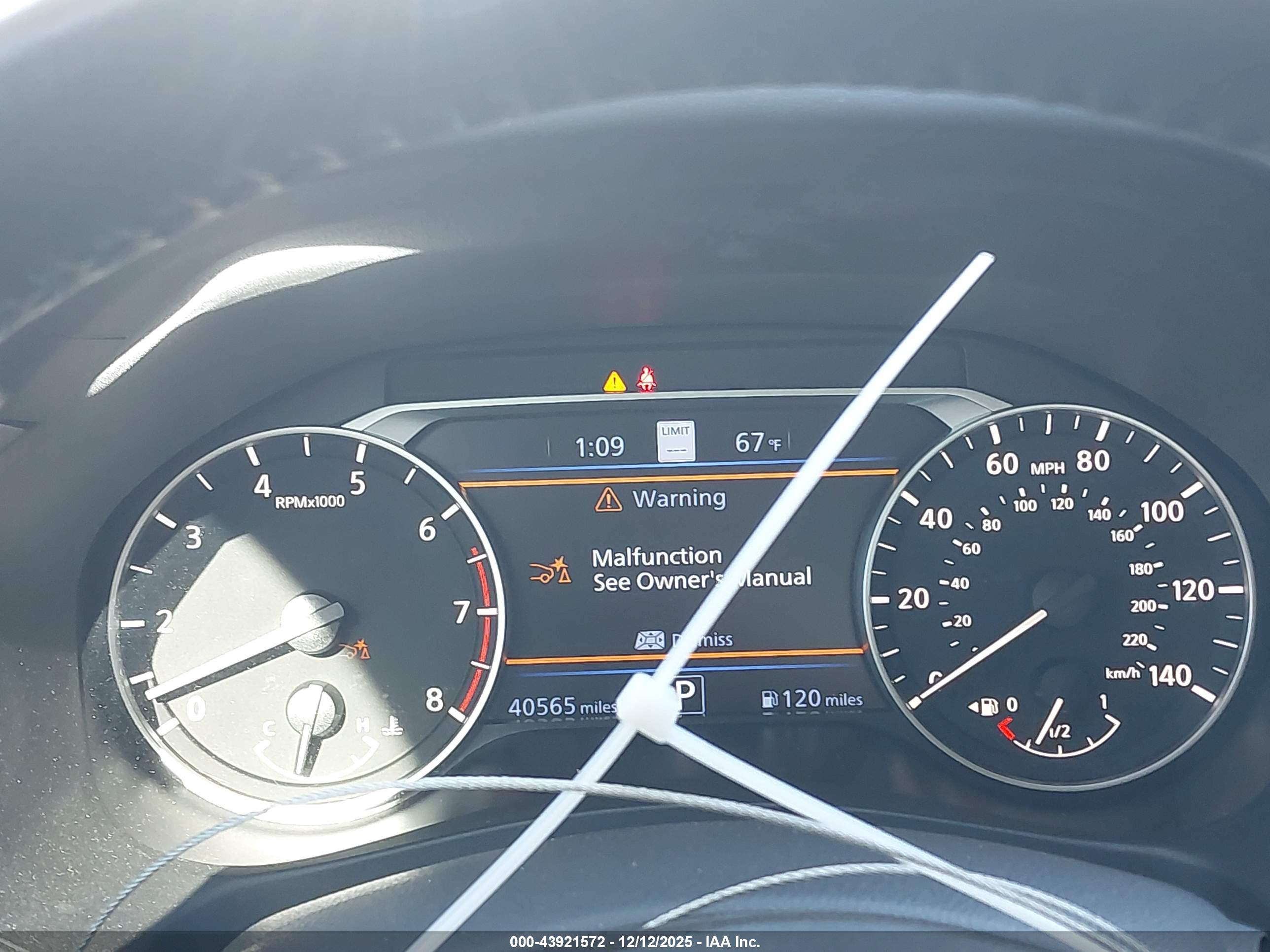 NISSAN ALTIMA image 7