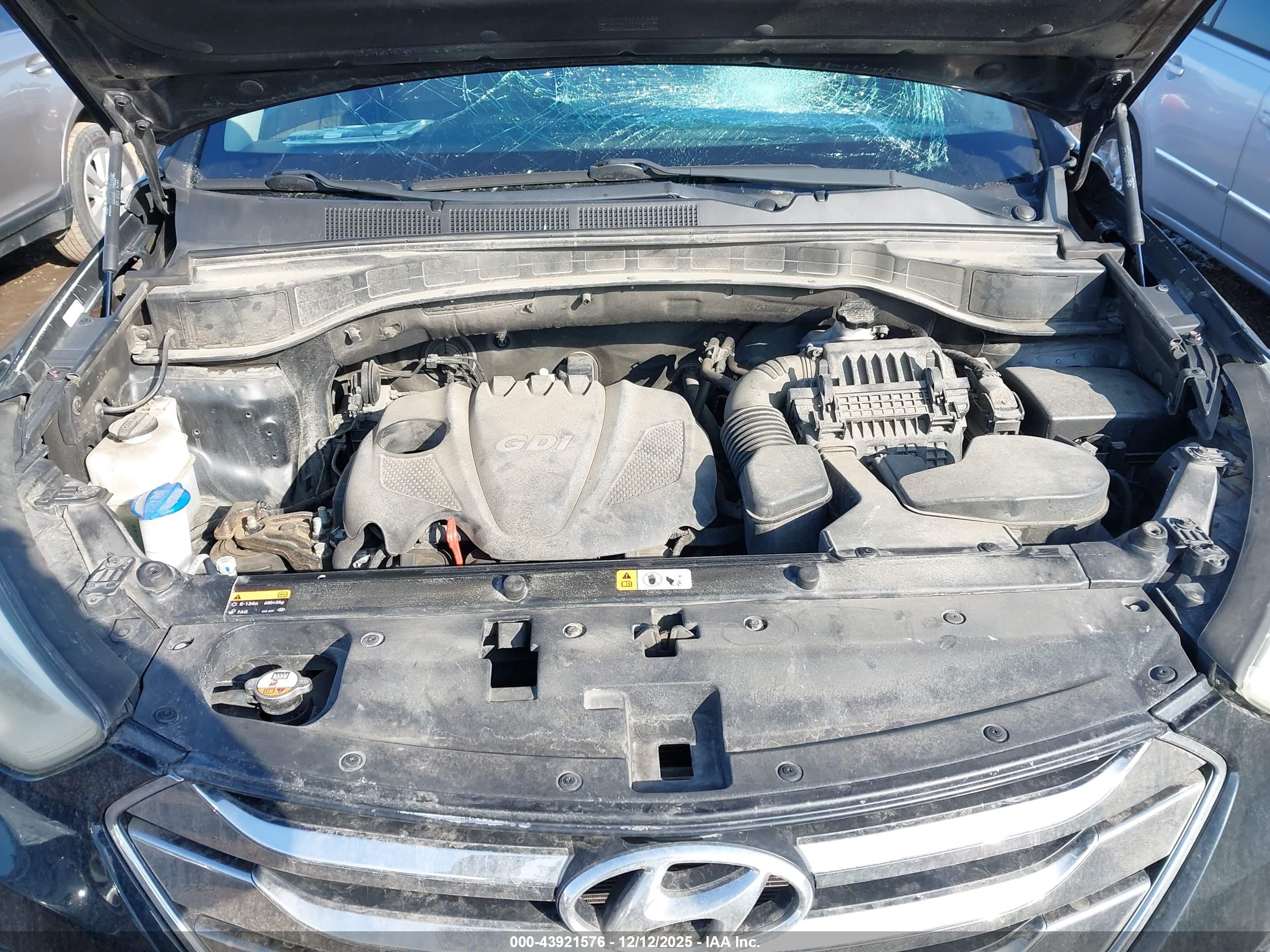 HYUNDAI SANTA image 10