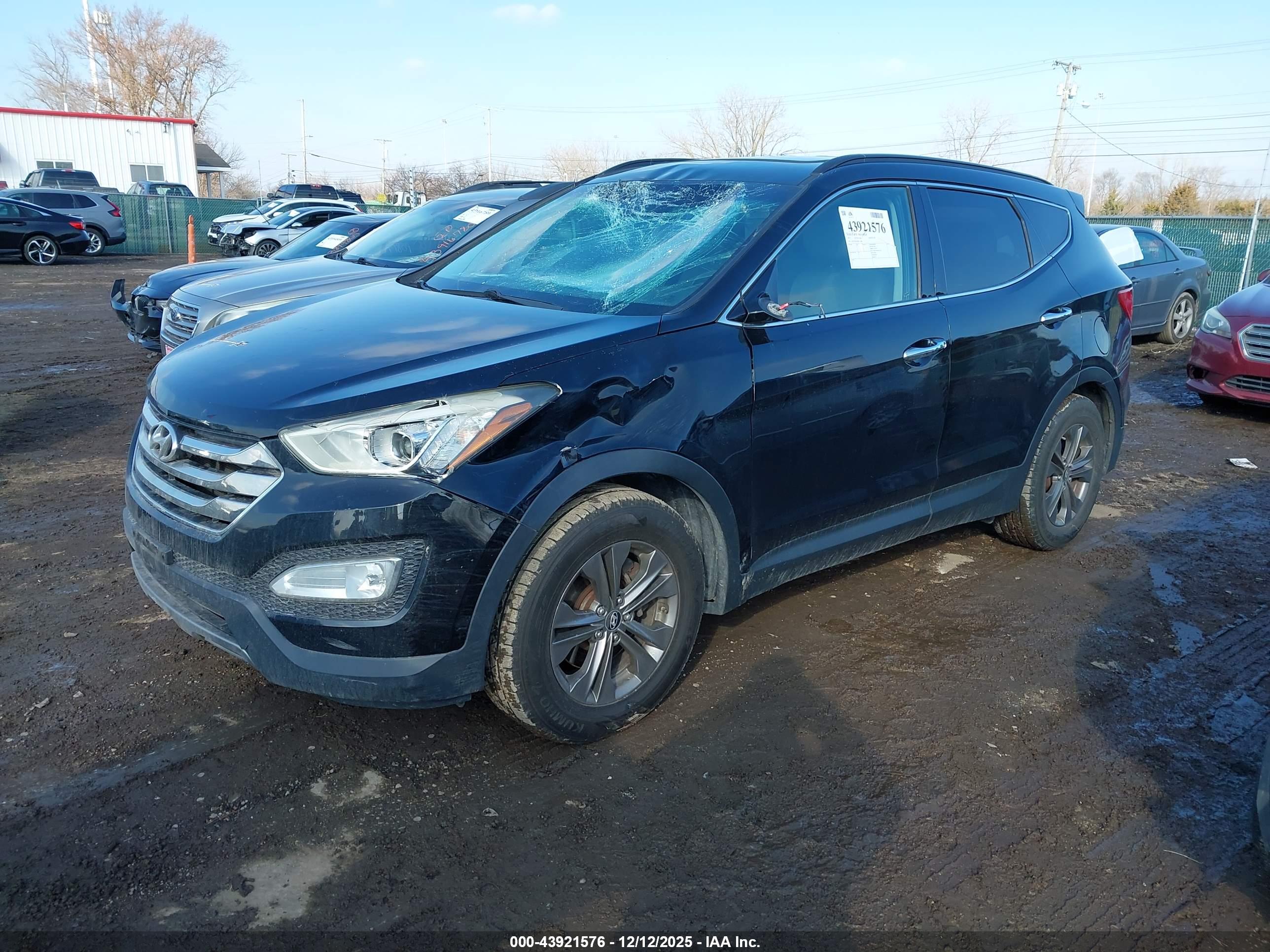 HYUNDAI SANTA image 2