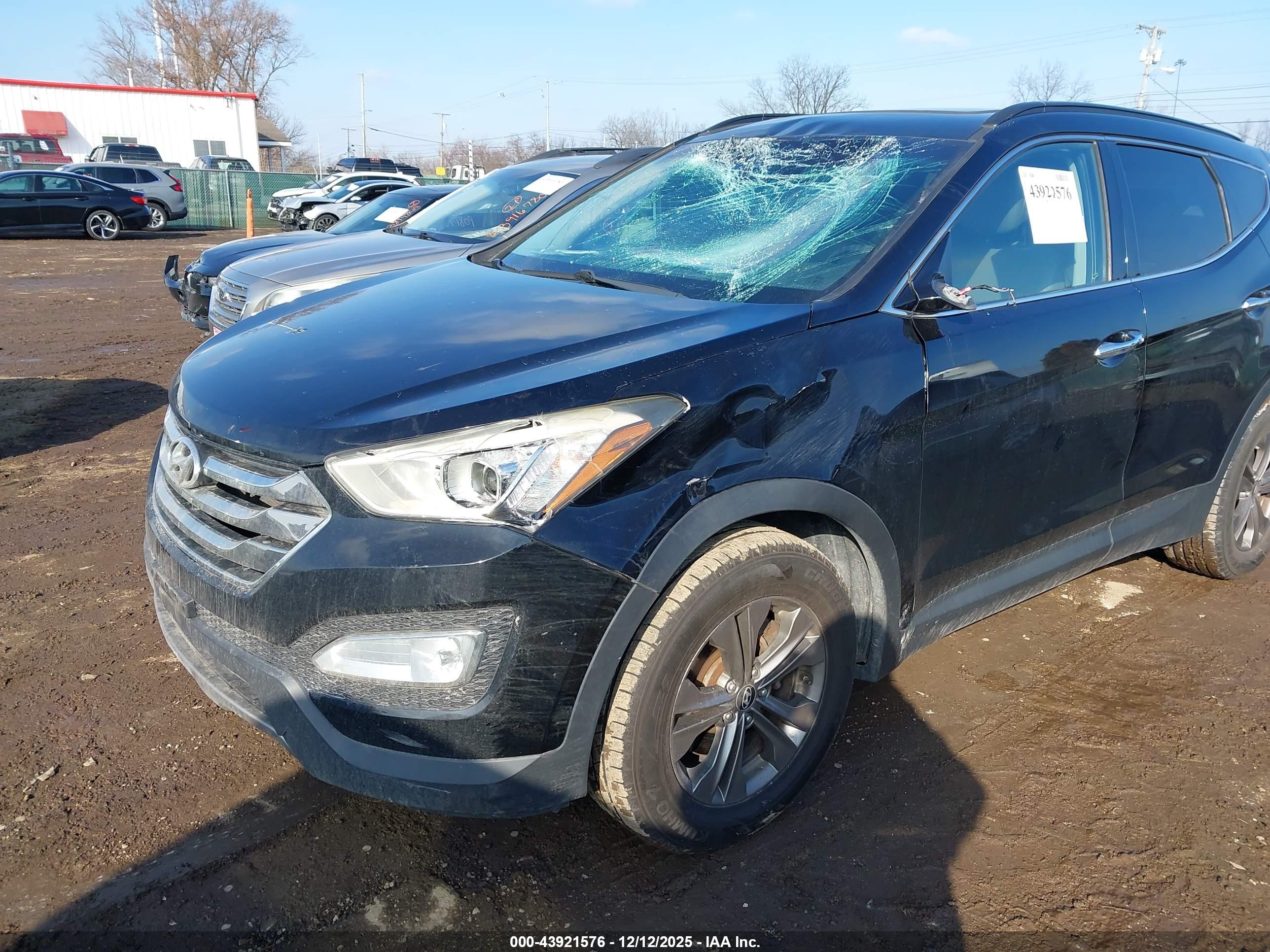 HYUNDAI SANTA image 6