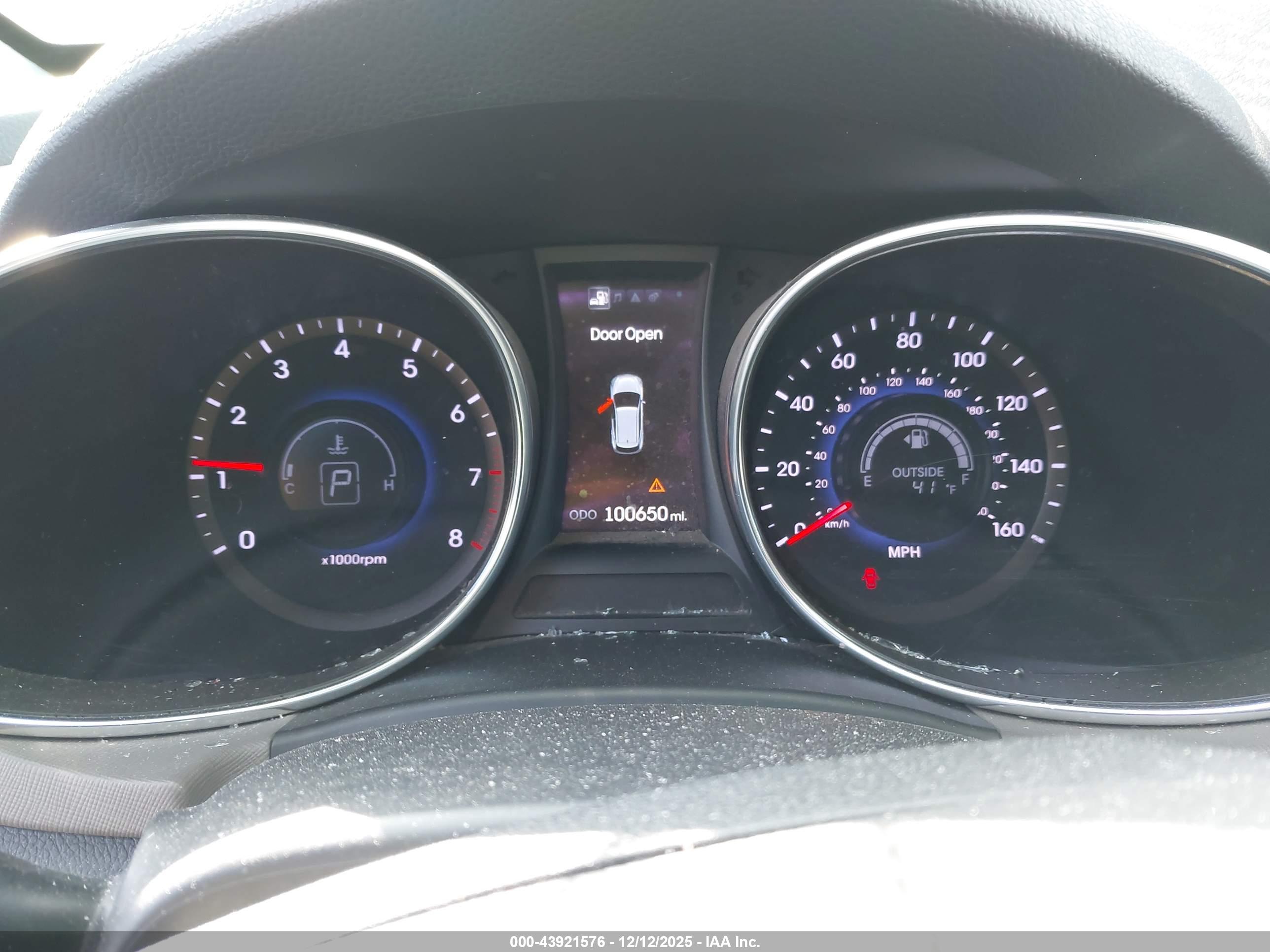 HYUNDAI SANTA image 7