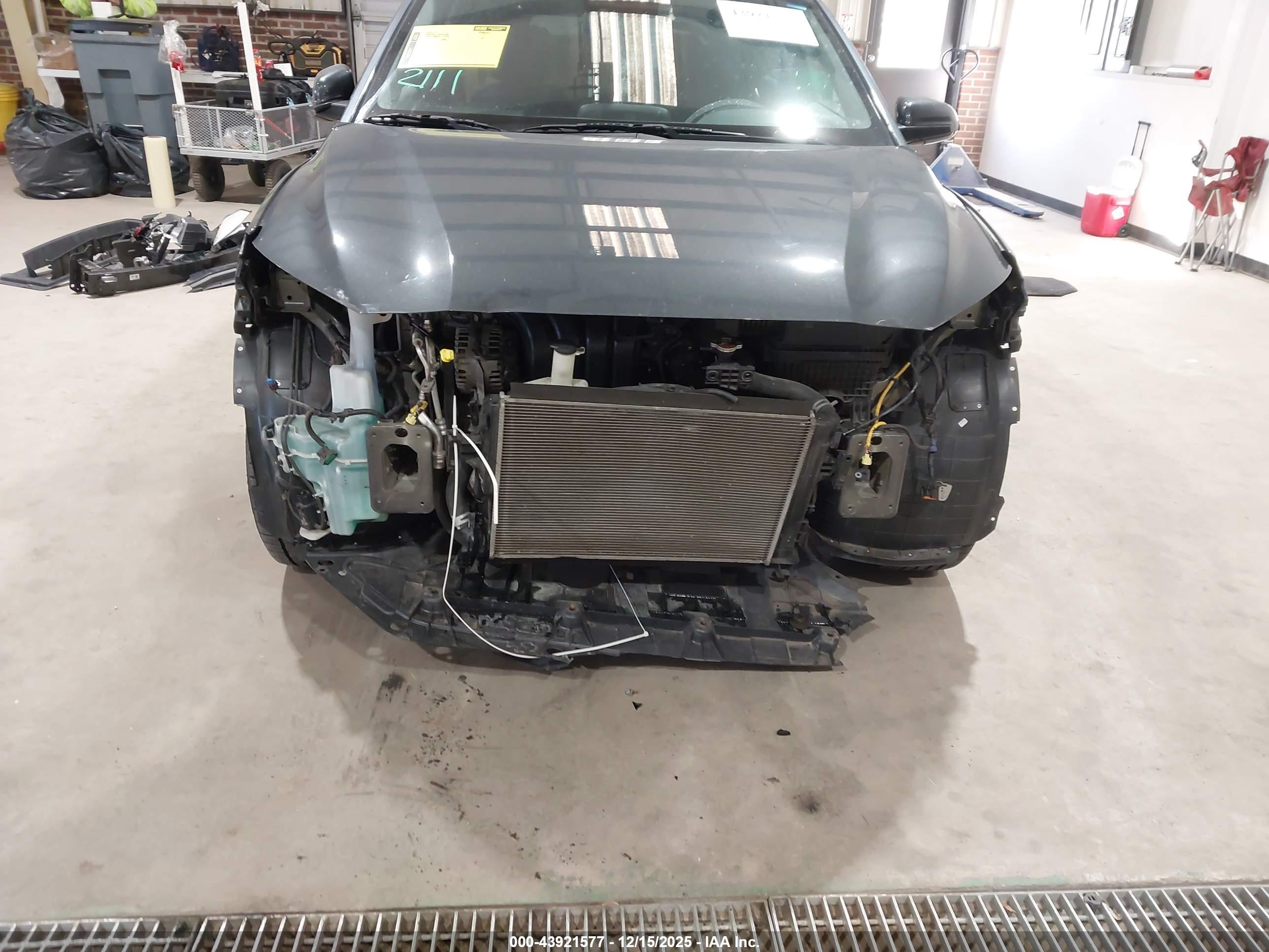 HYUNDAI KONA image 6