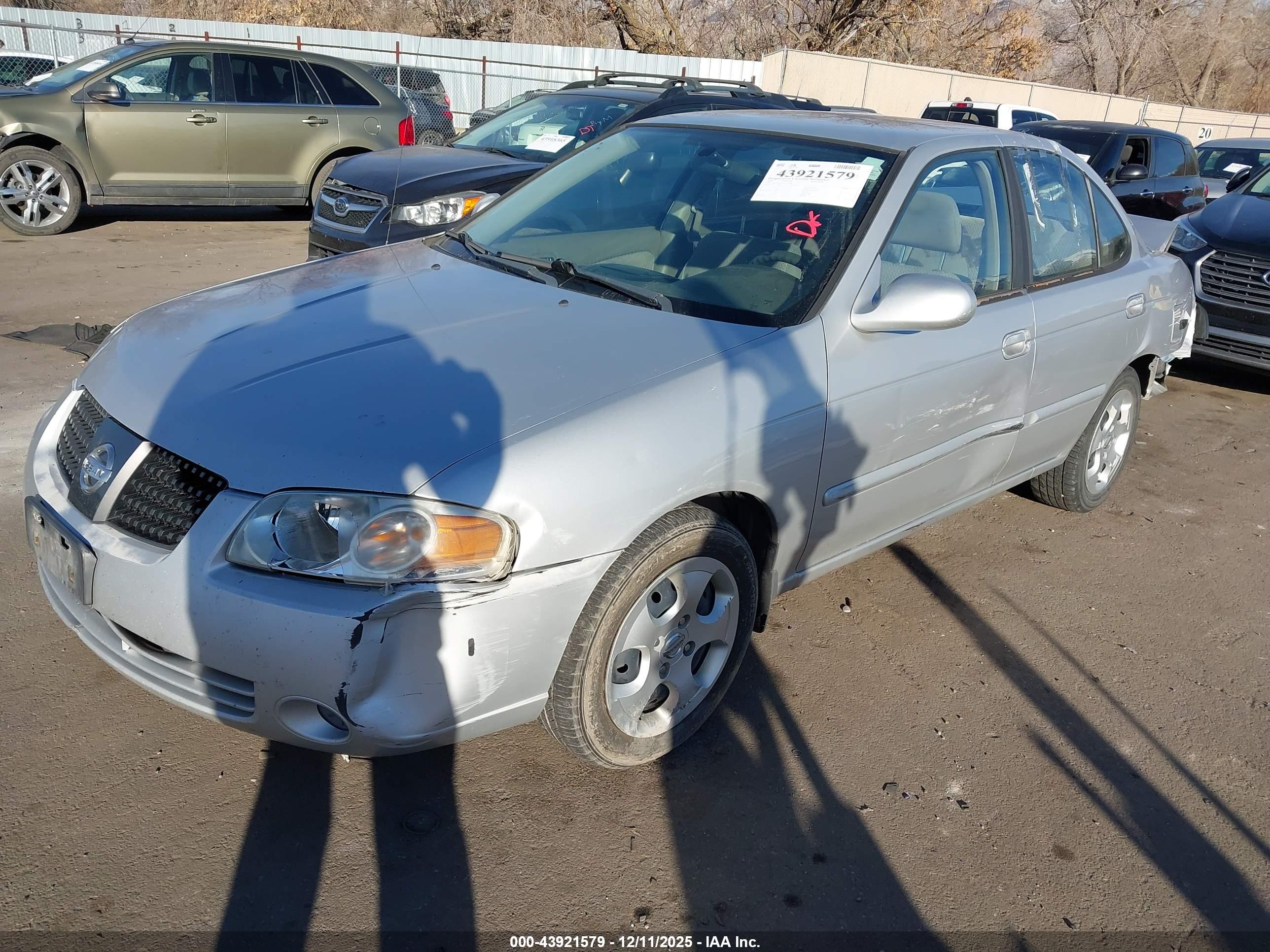 NISSAN SENTRA image 2