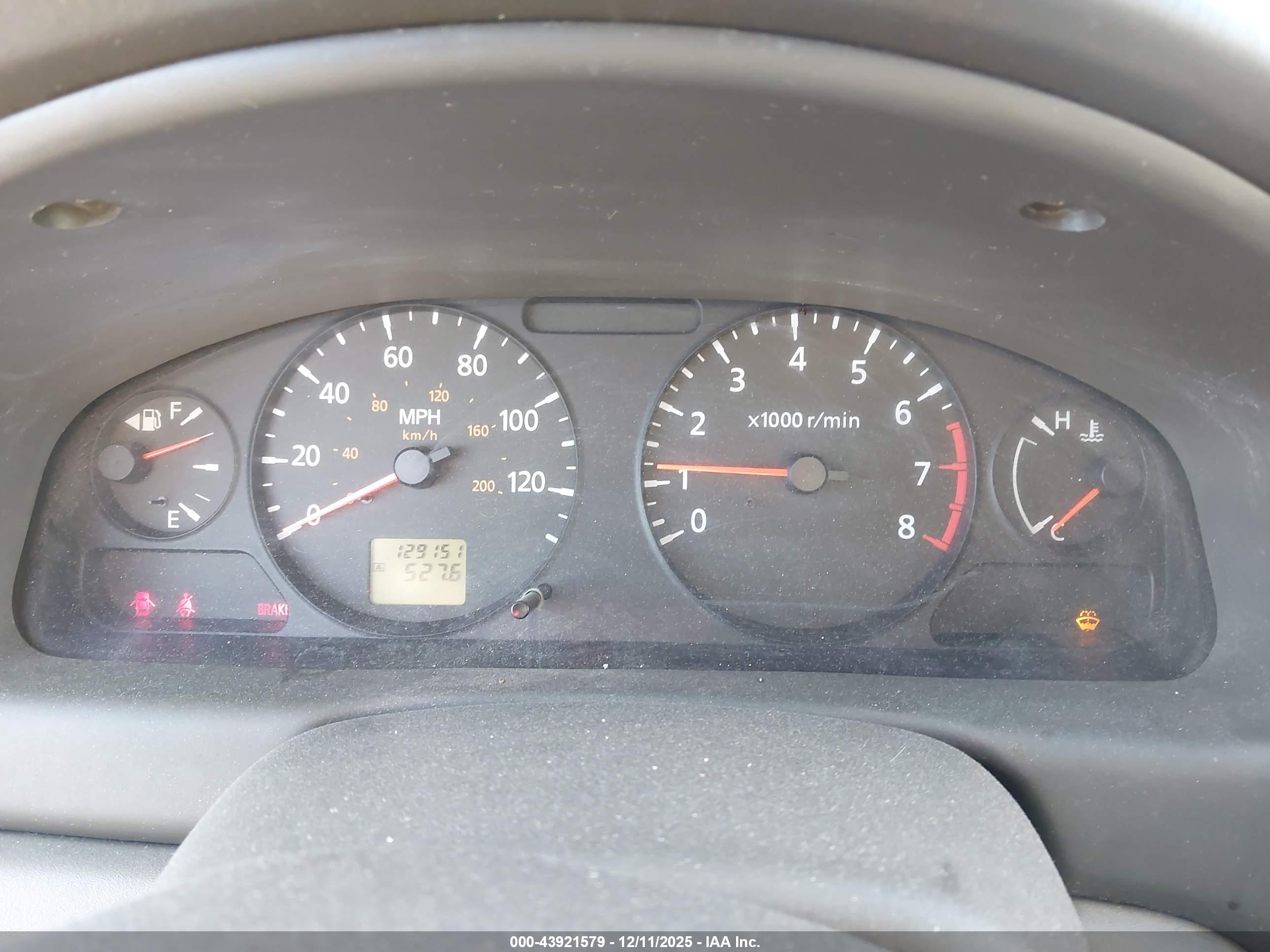 NISSAN SENTRA image 7