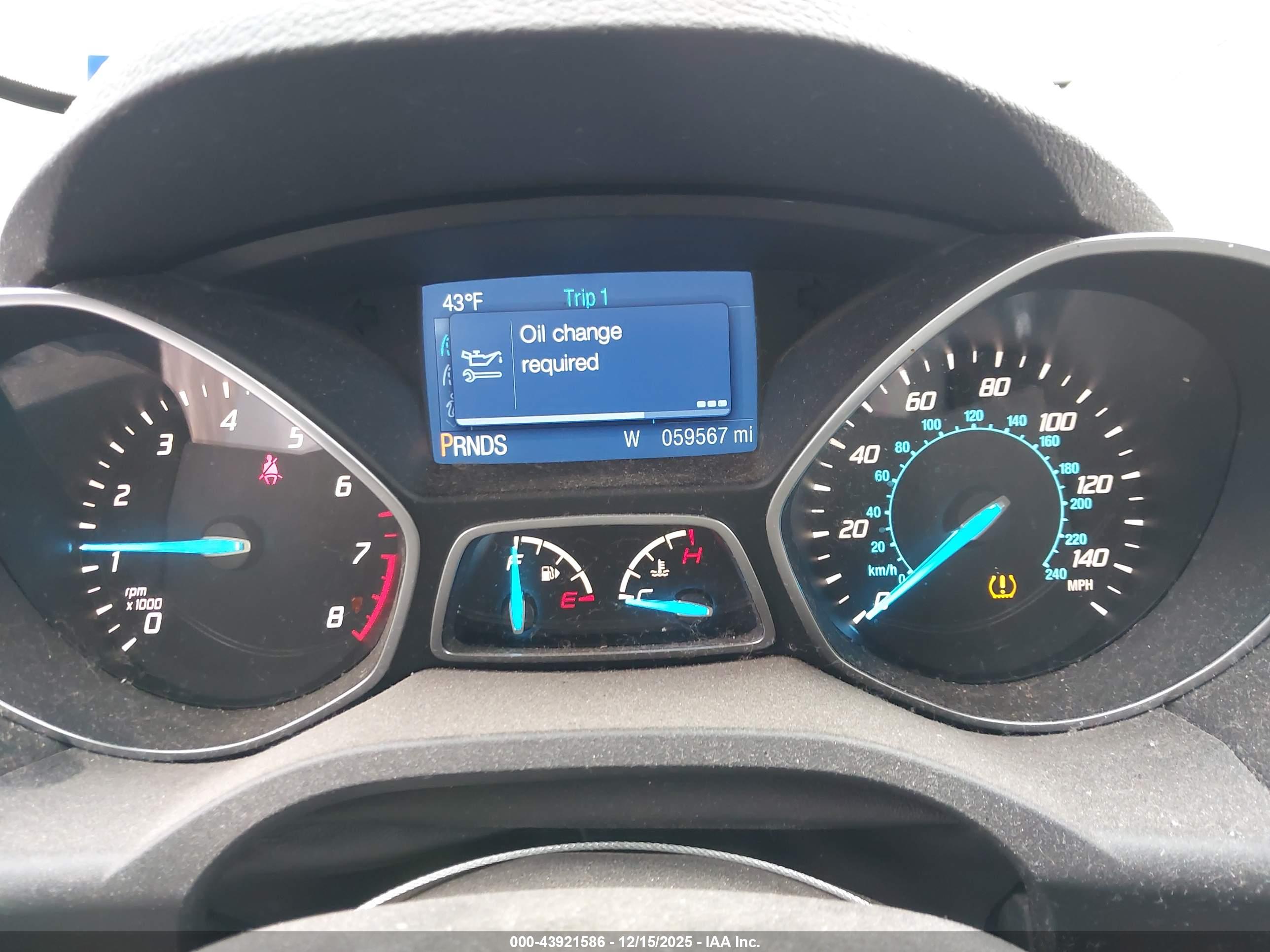 FORD ESCAPE image 7