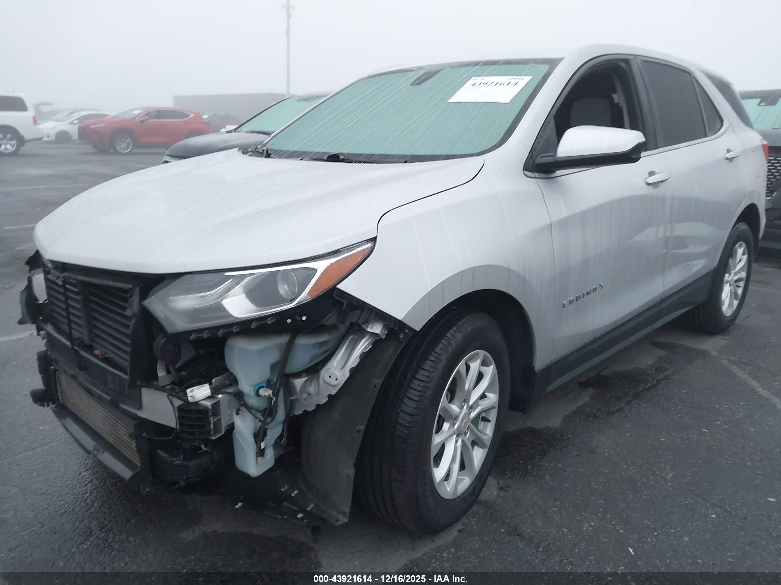 CHEVROLET EQUINOX image 2