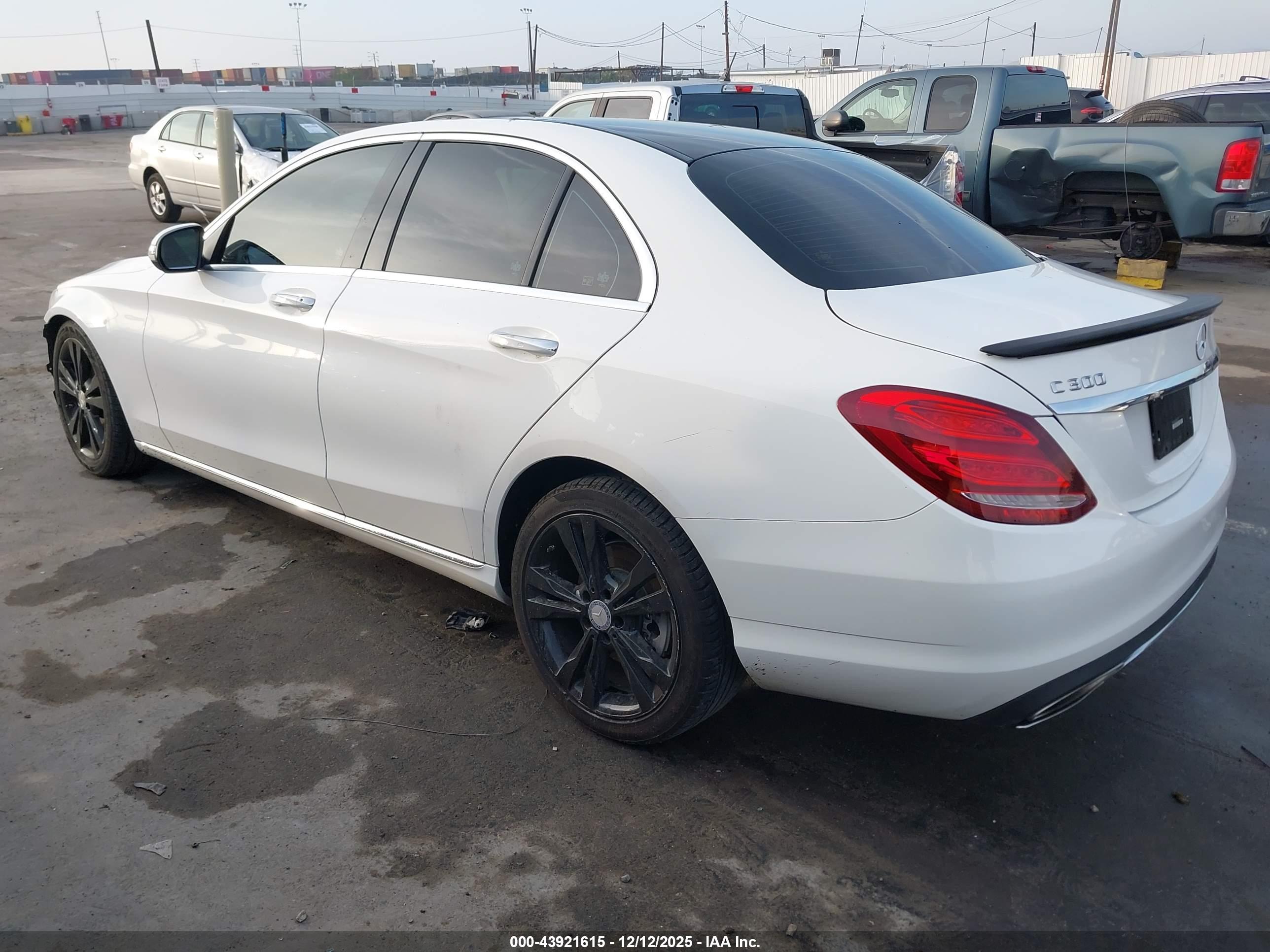 MERCEDES-BENZ C image 3