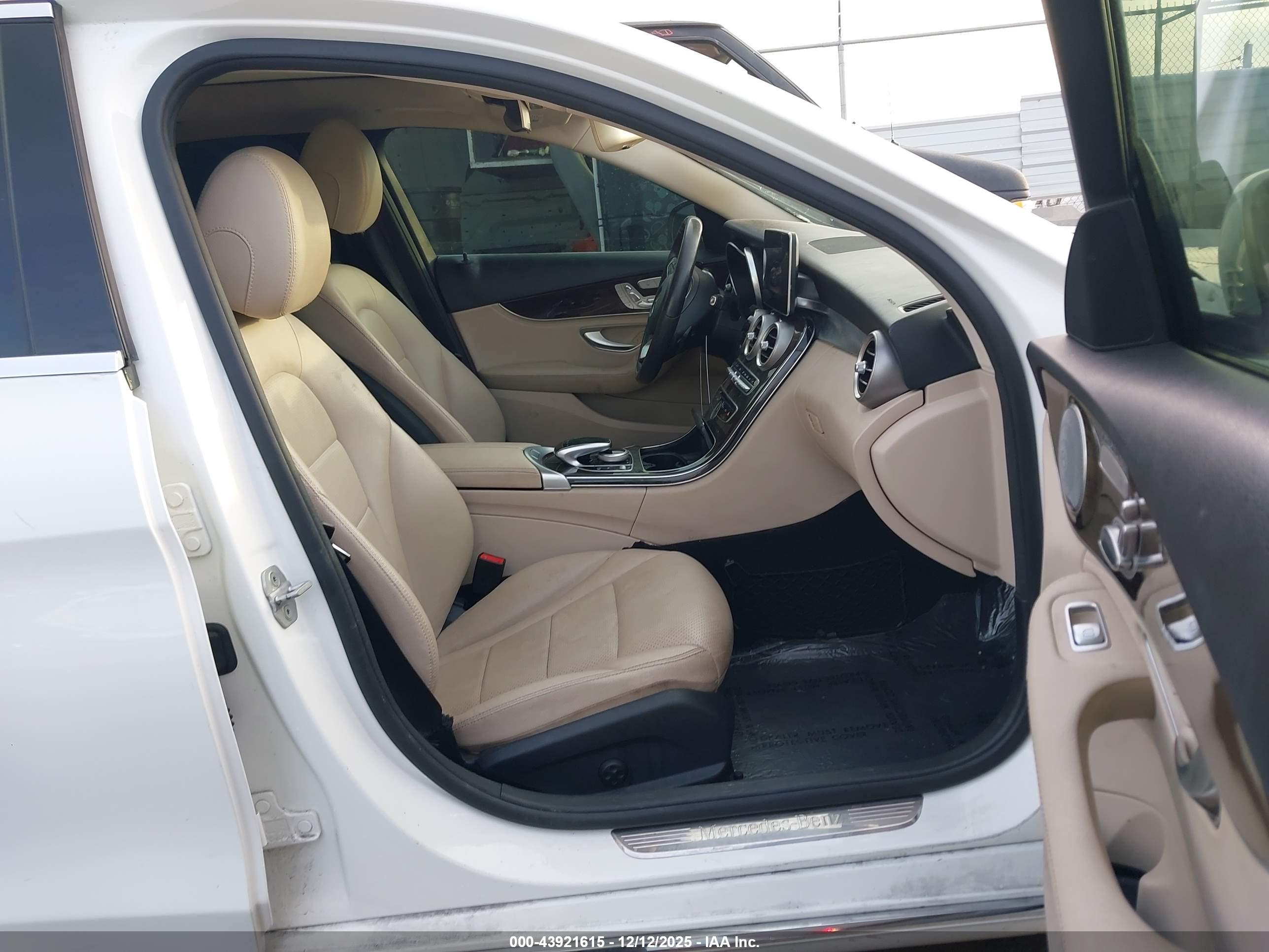 MERCEDES-BENZ C image 5