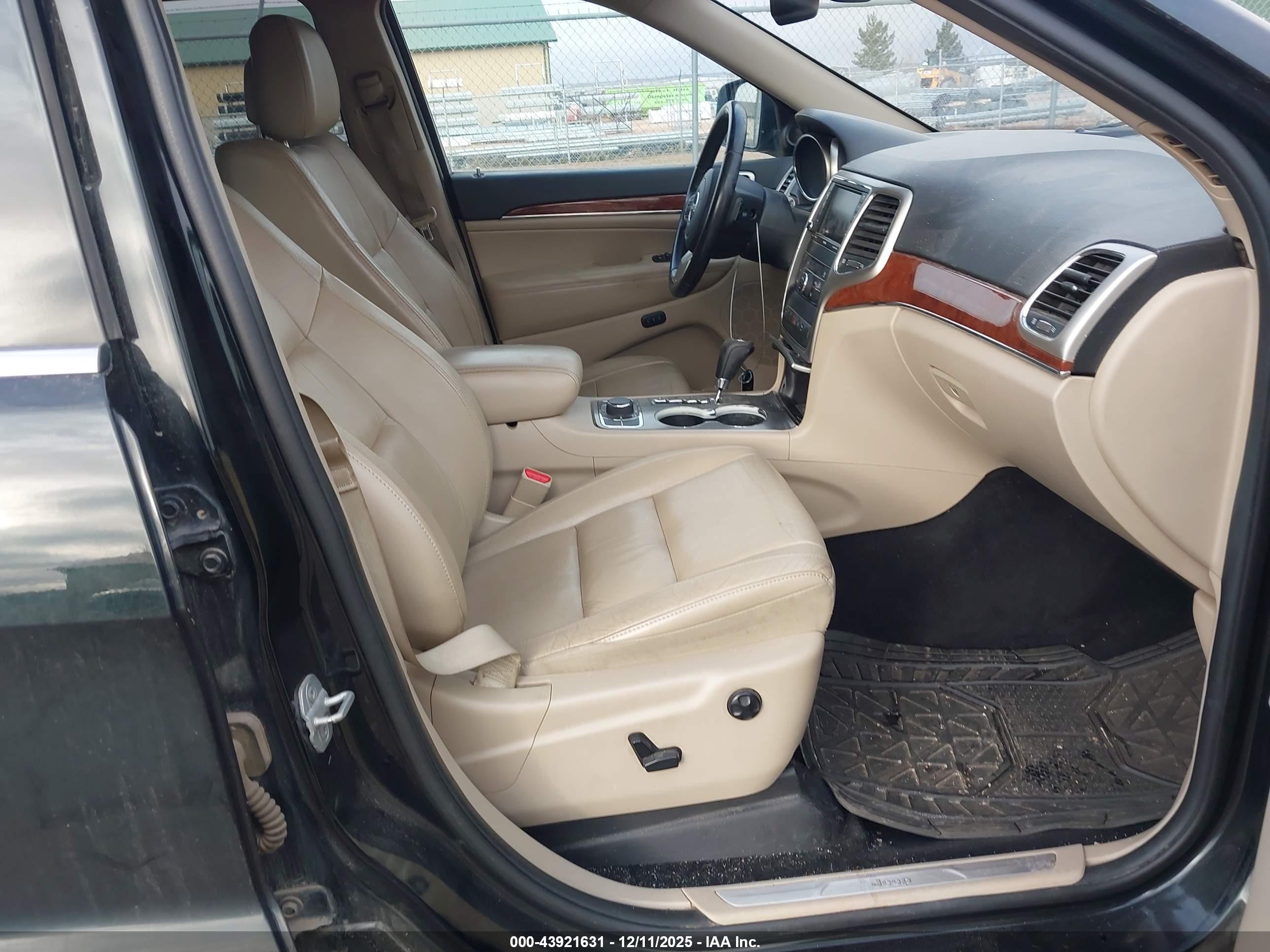 JEEP GRAND image 5