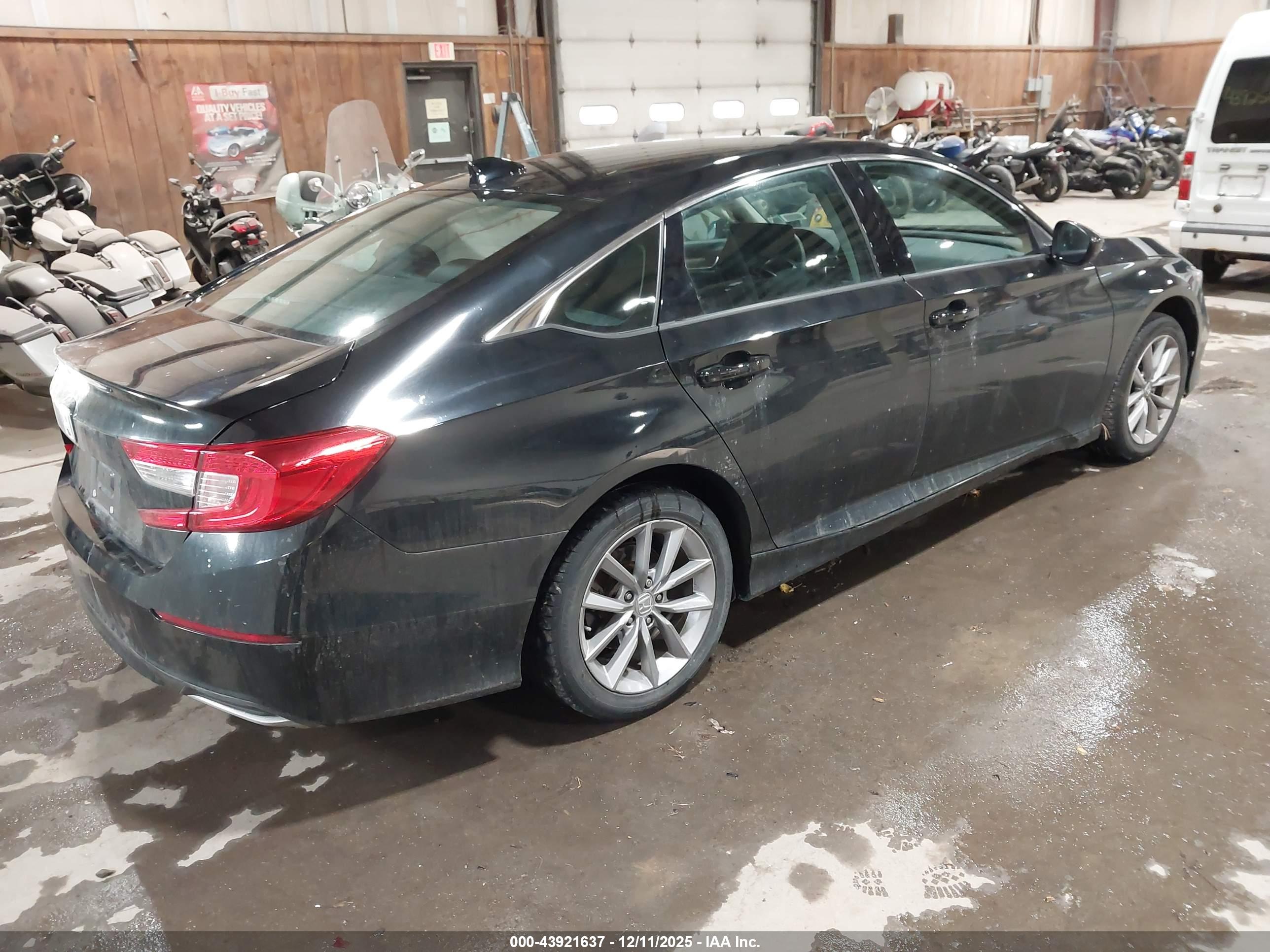 HONDA ACCORD image 4