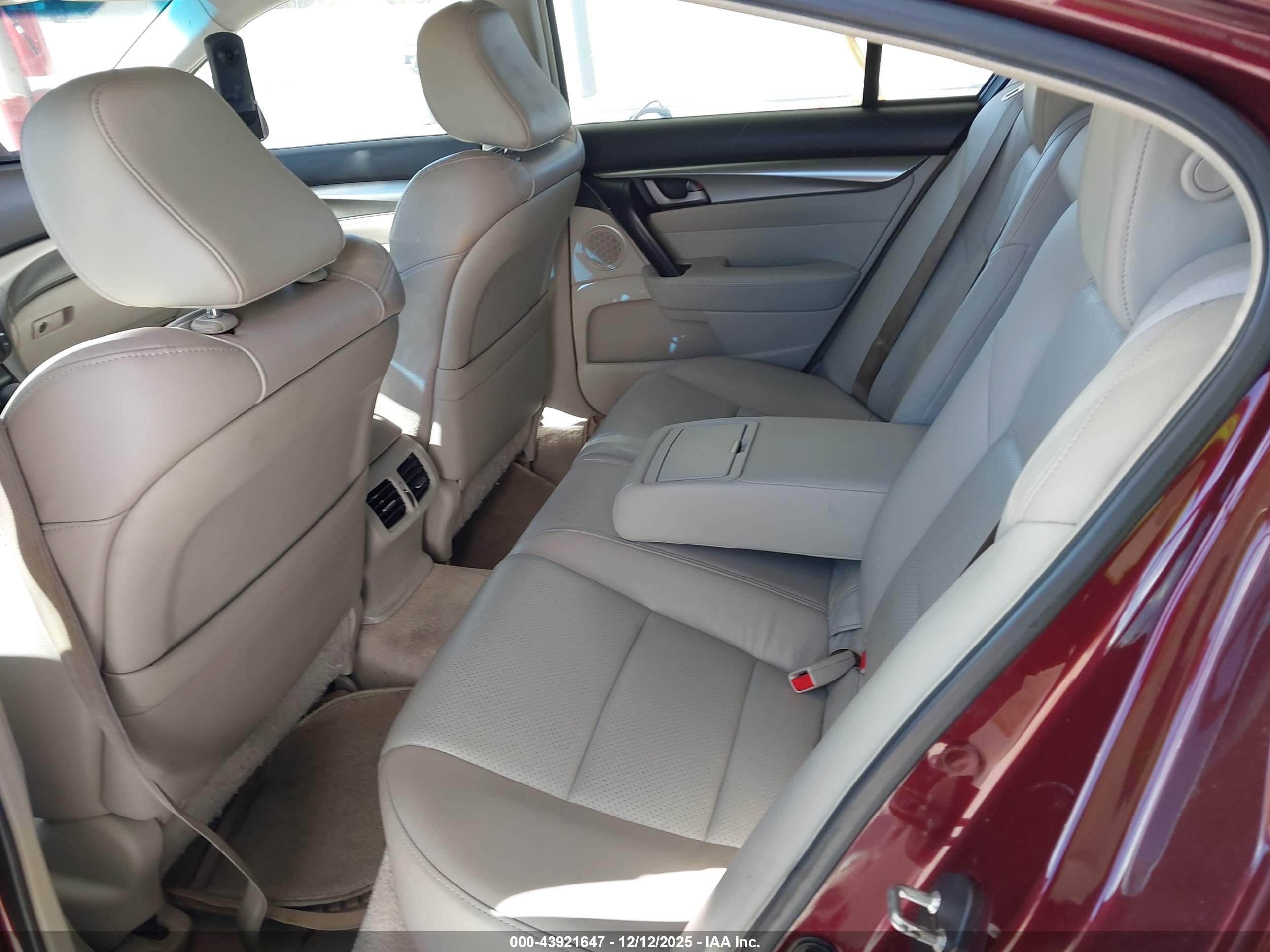 ACURA TL image 8