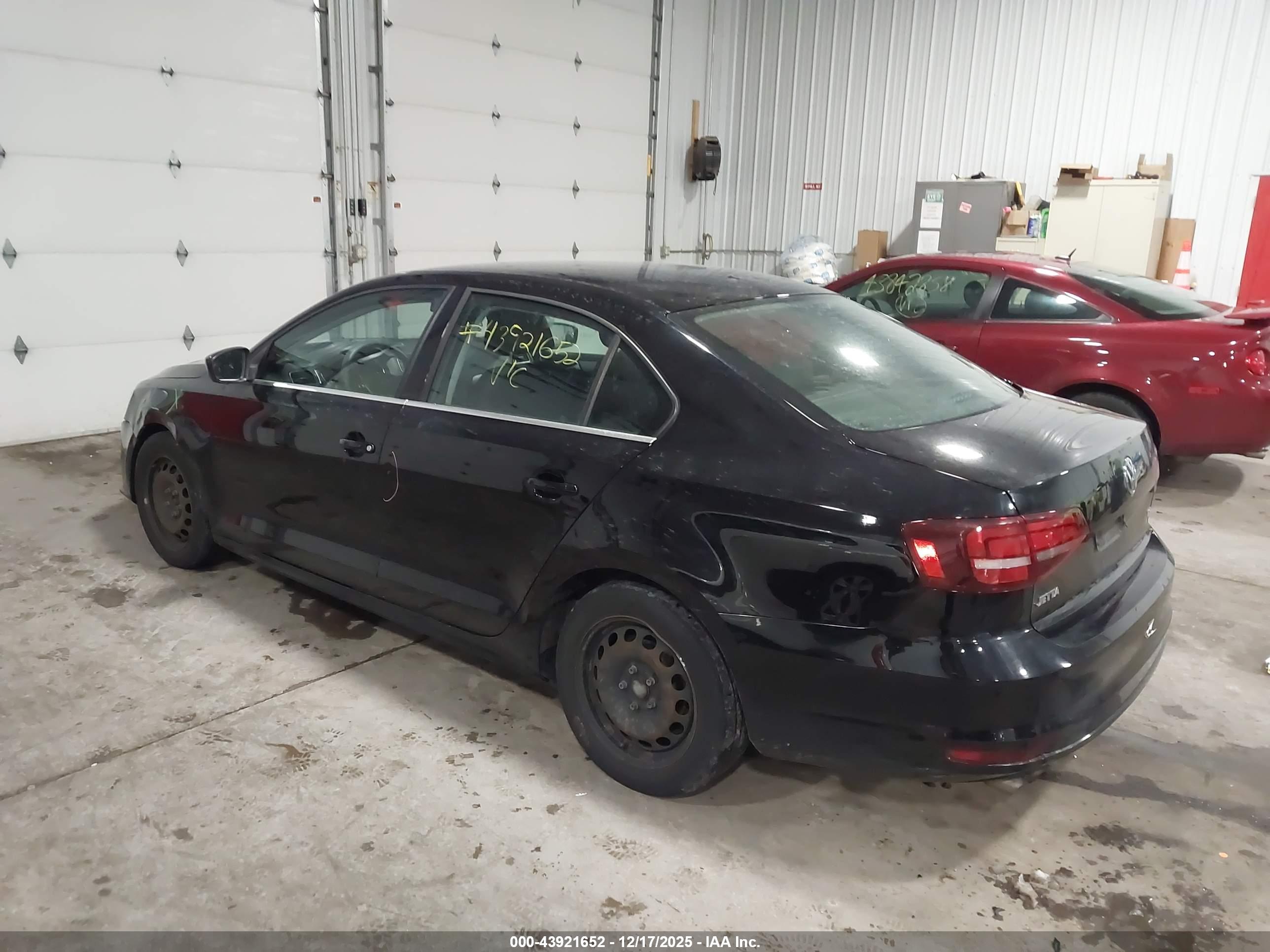 VOLKSWAGEN JETTA image 3