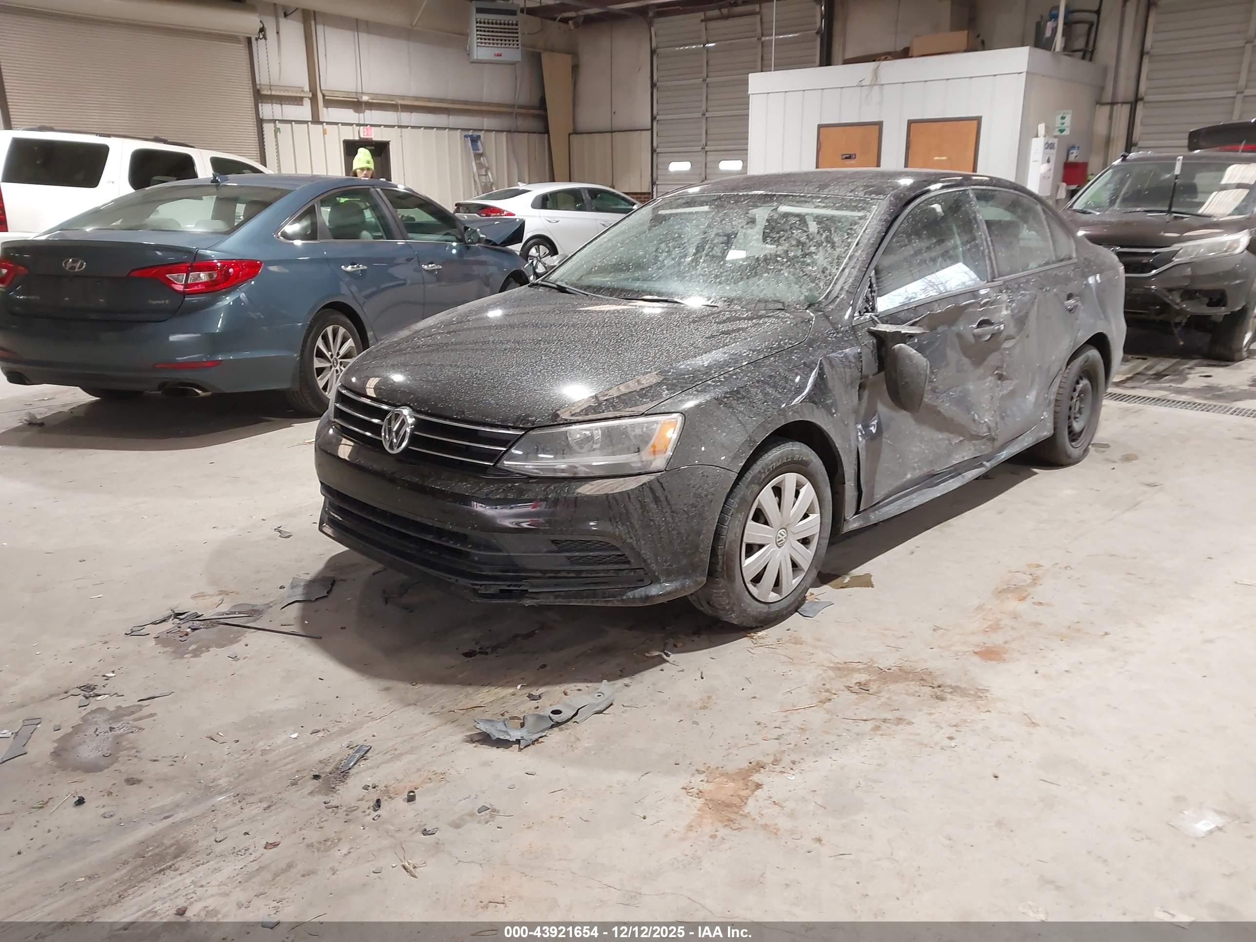 VOLKSWAGEN JETTA image 2