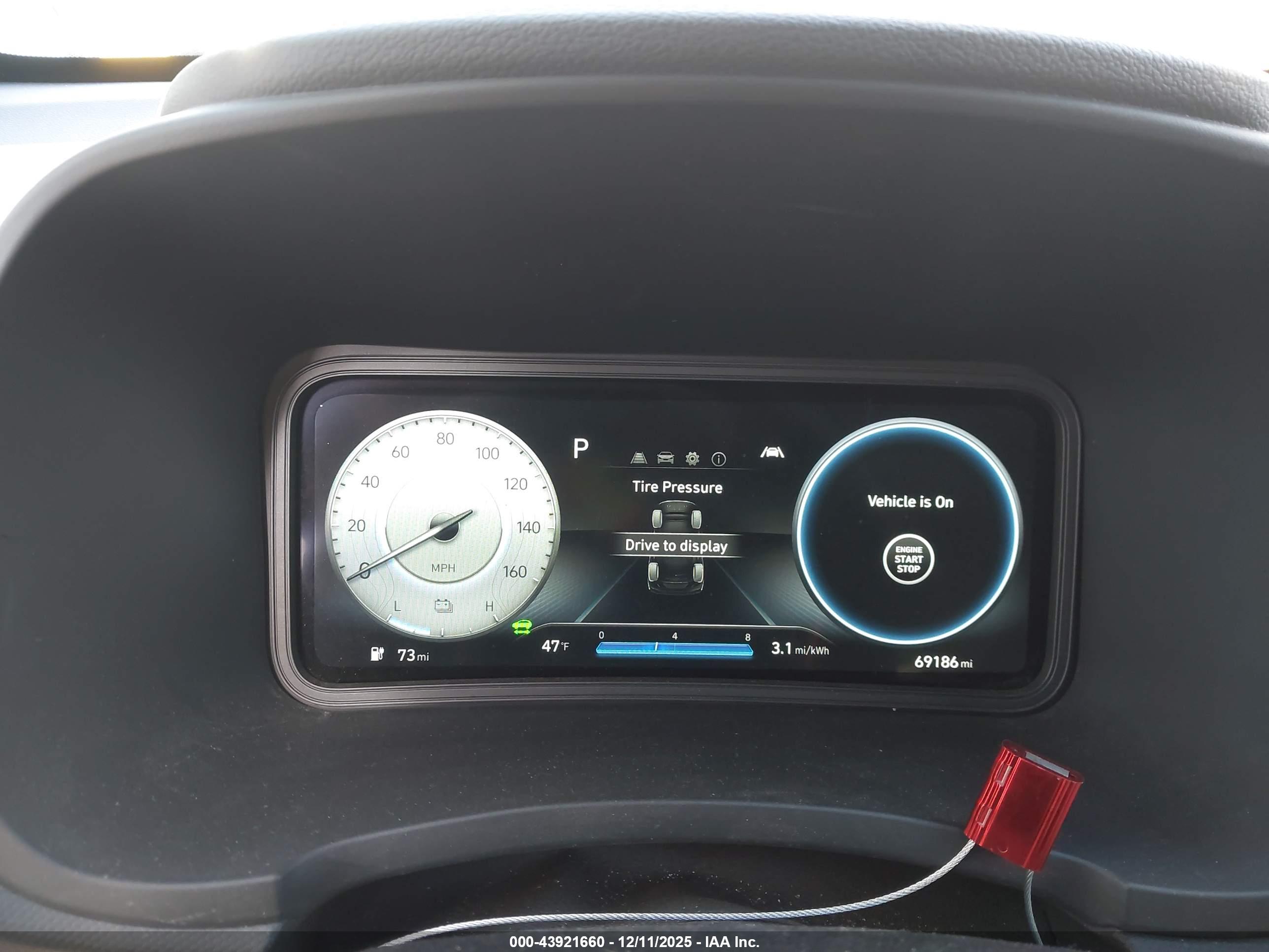 HYUNDAI KONA image 7