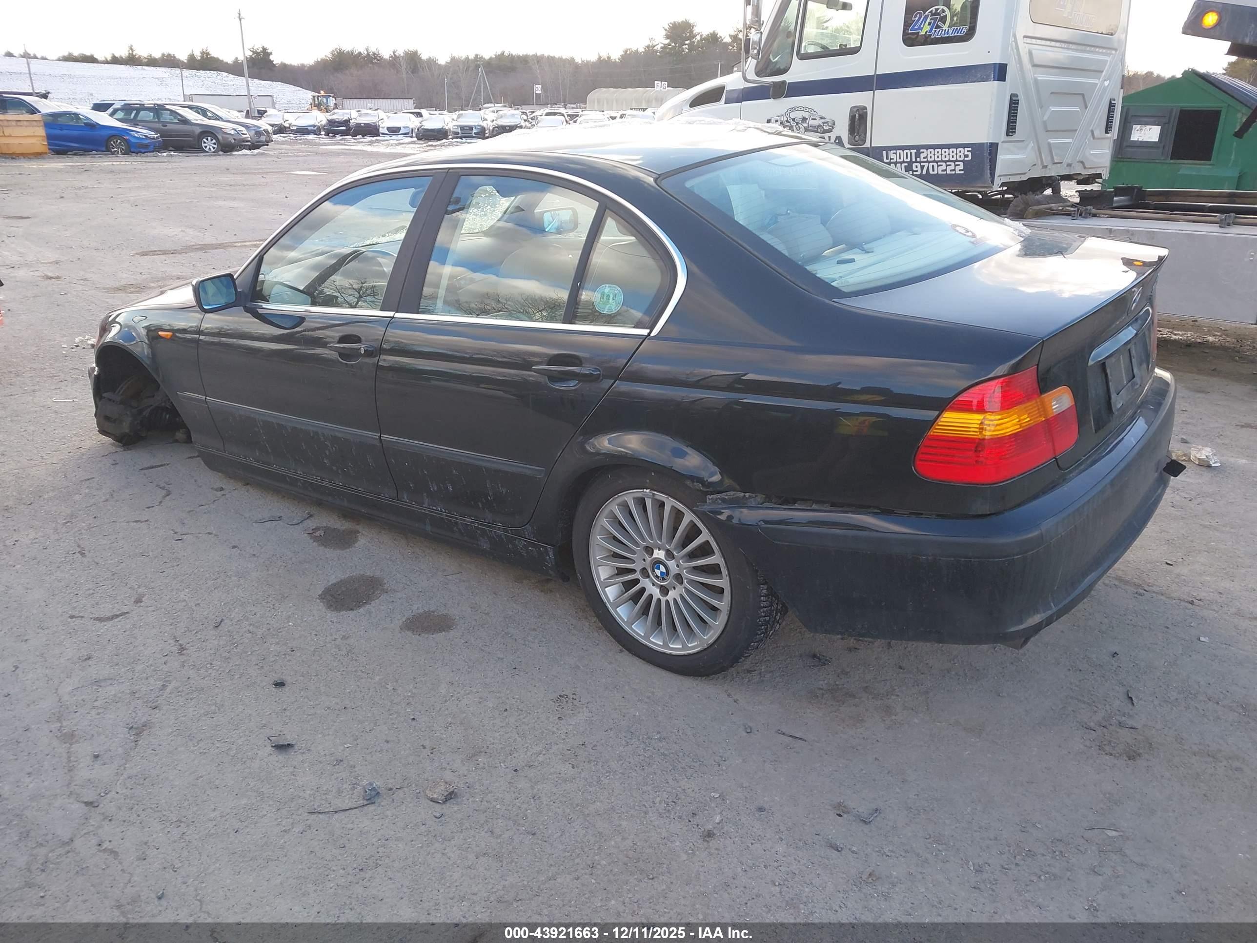 BMW 330XI image 3