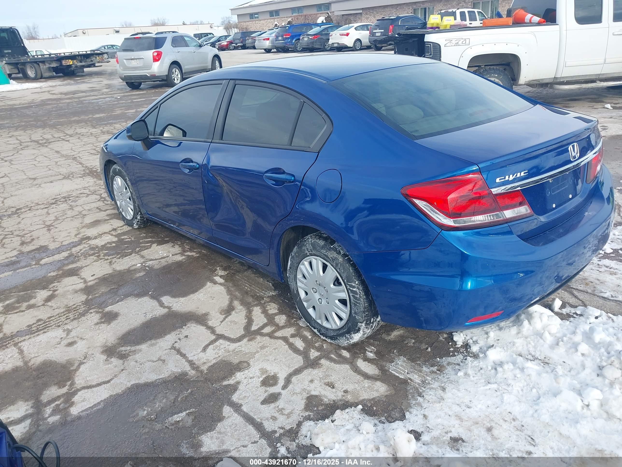 HONDA CIVIC image 3