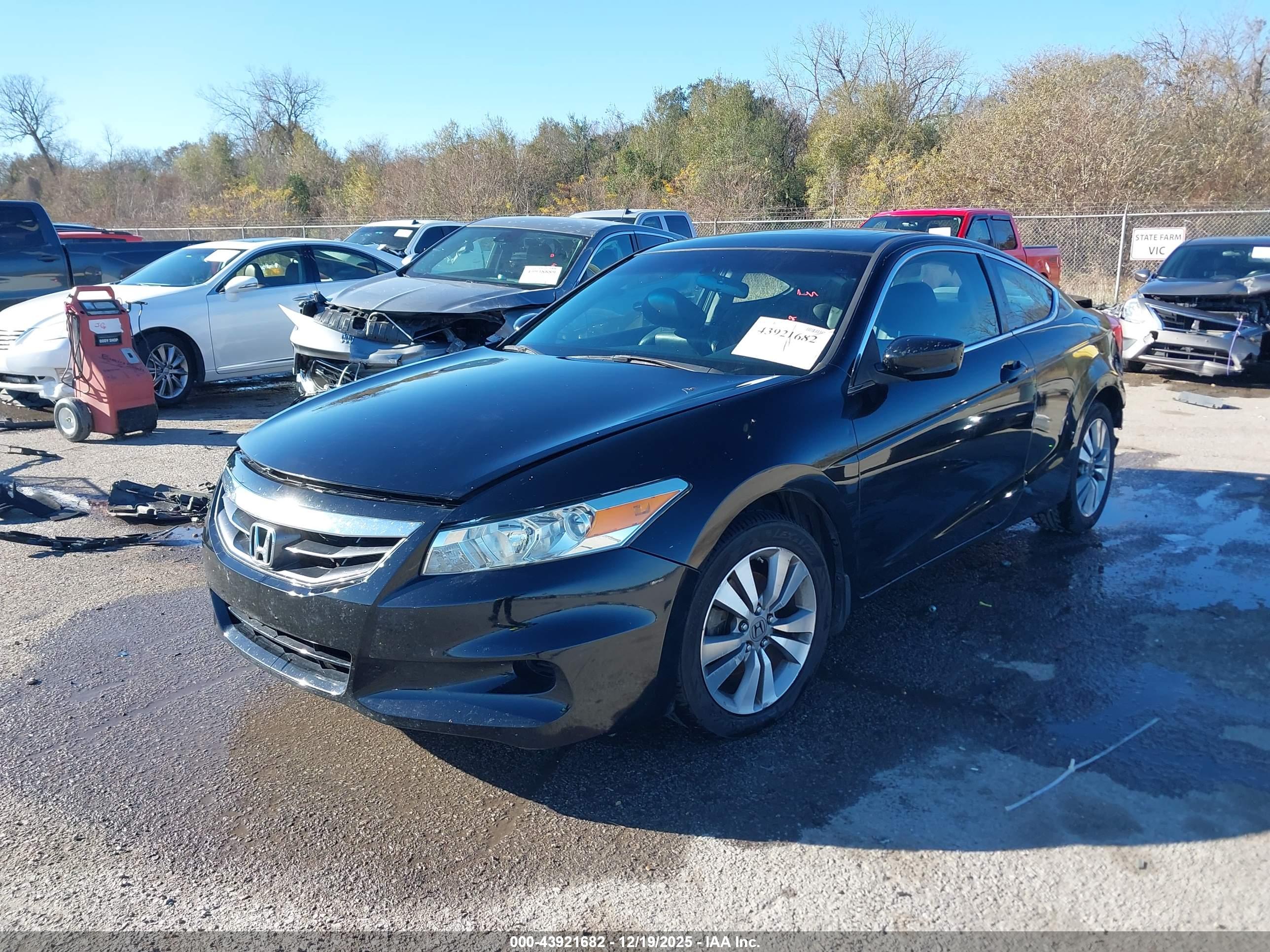 HONDA ACCORD image 2