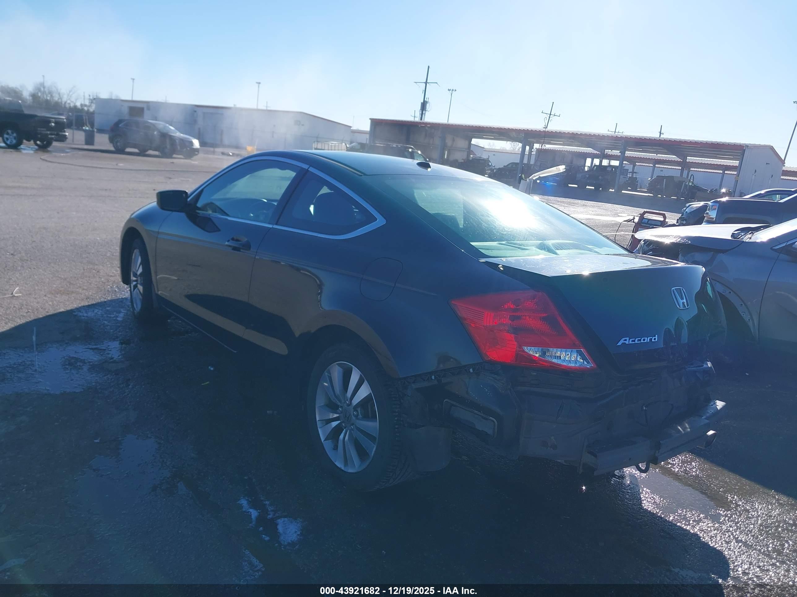 HONDA ACCORD image 3