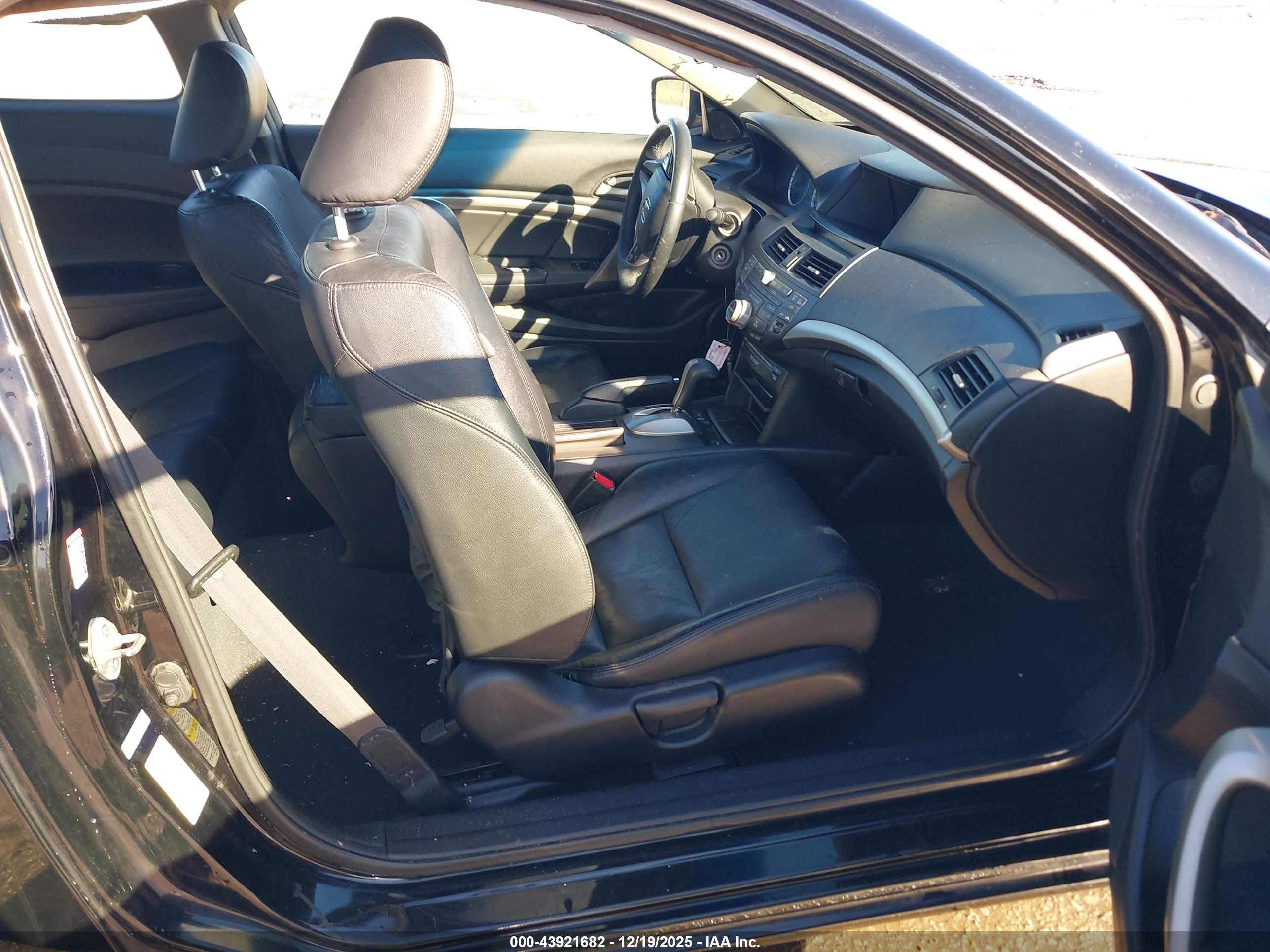 HONDA ACCORD image 5
