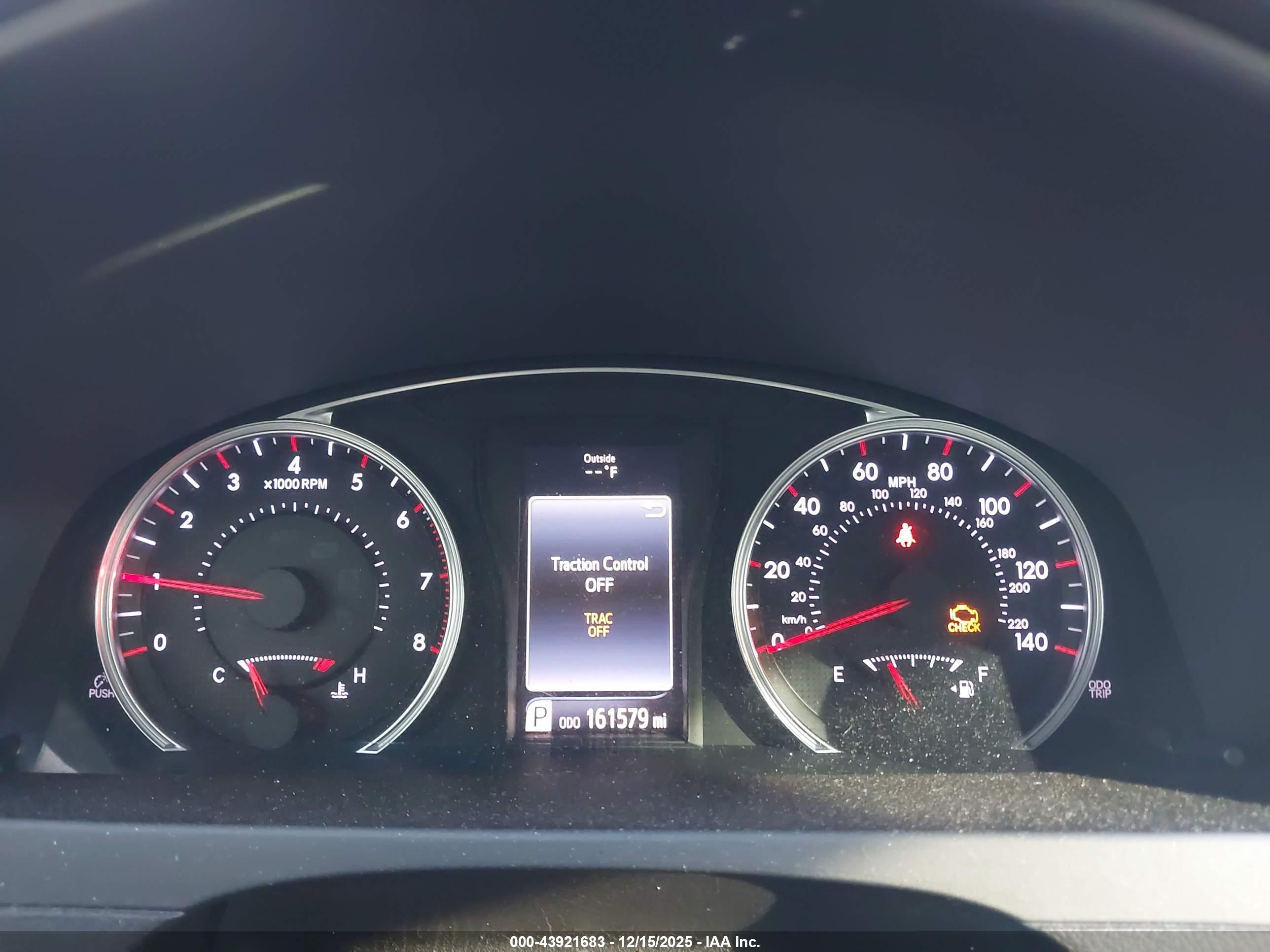 TOYOTA CAMRY image 7
