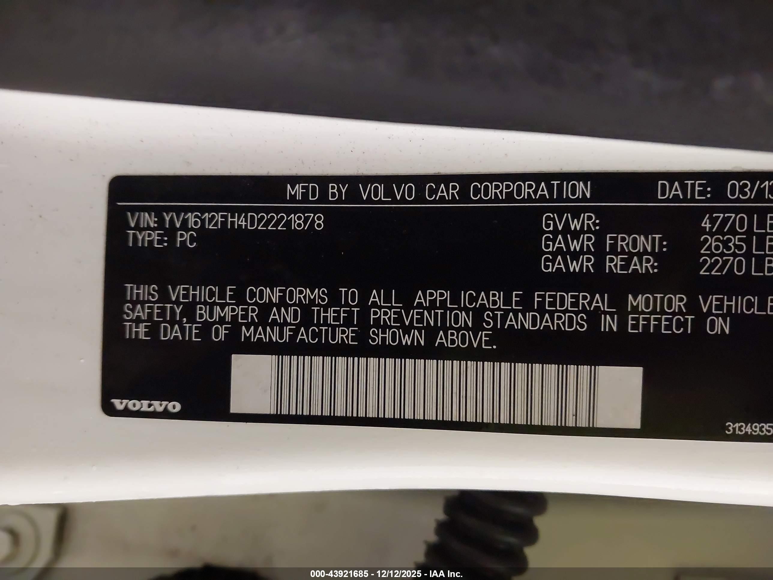 VOLVO S60 image 9