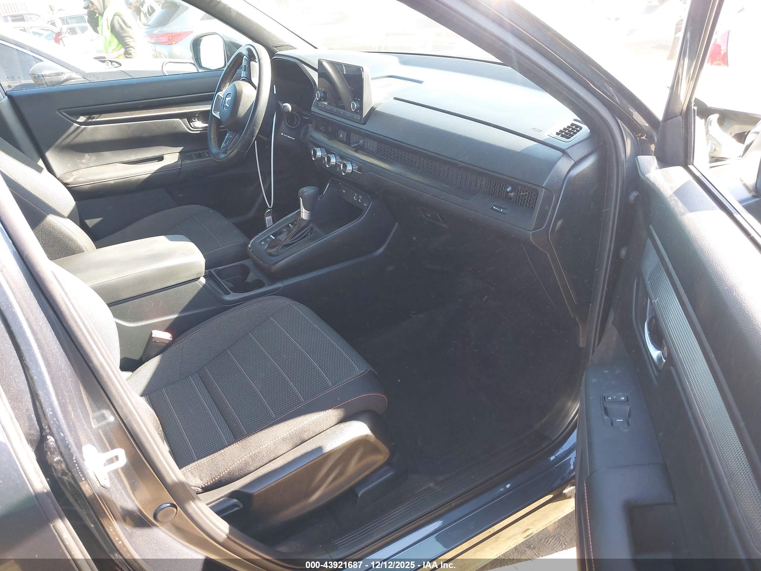 HONDA CR-V image 5