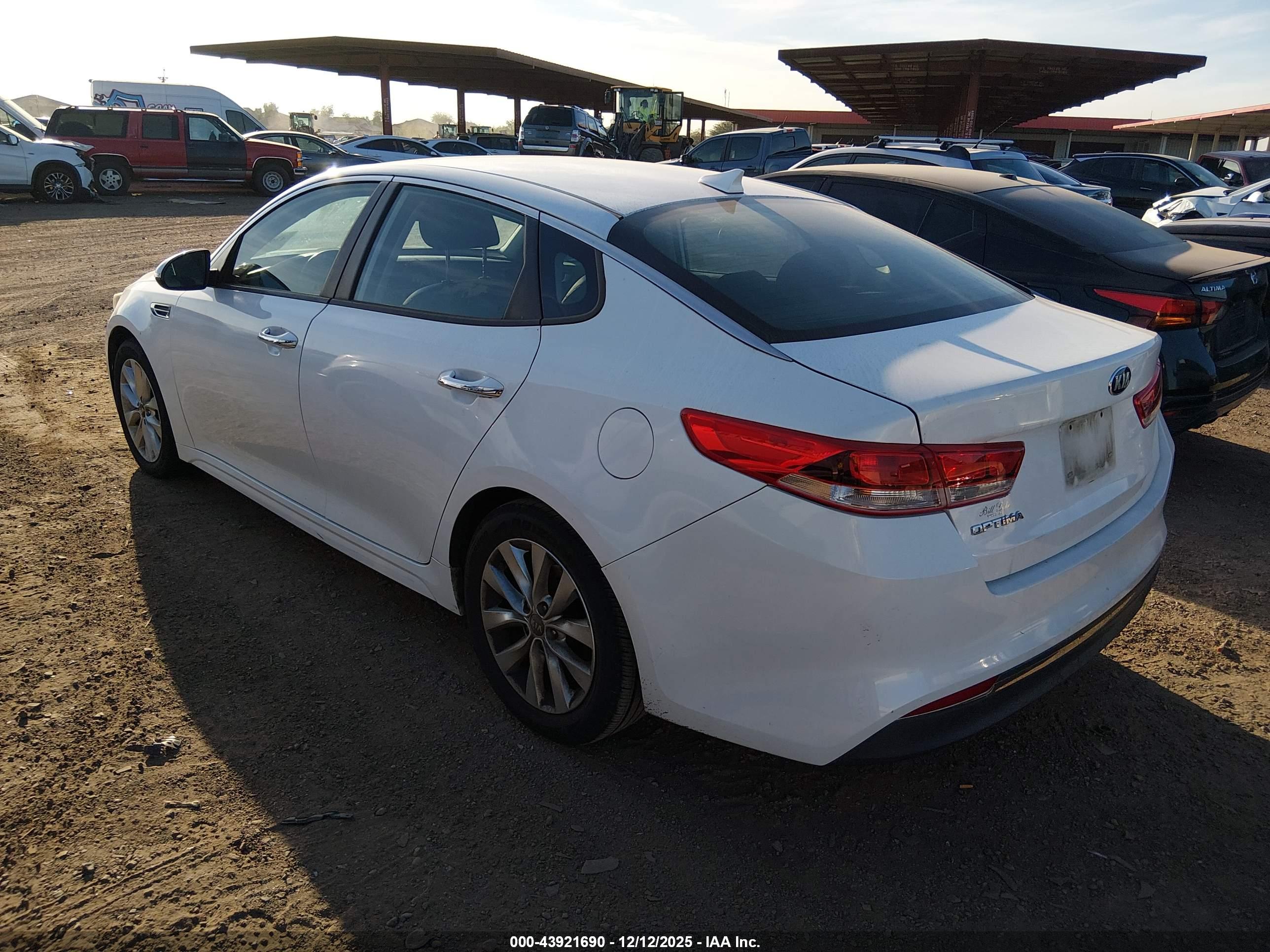 KIA OPTIMA image 3