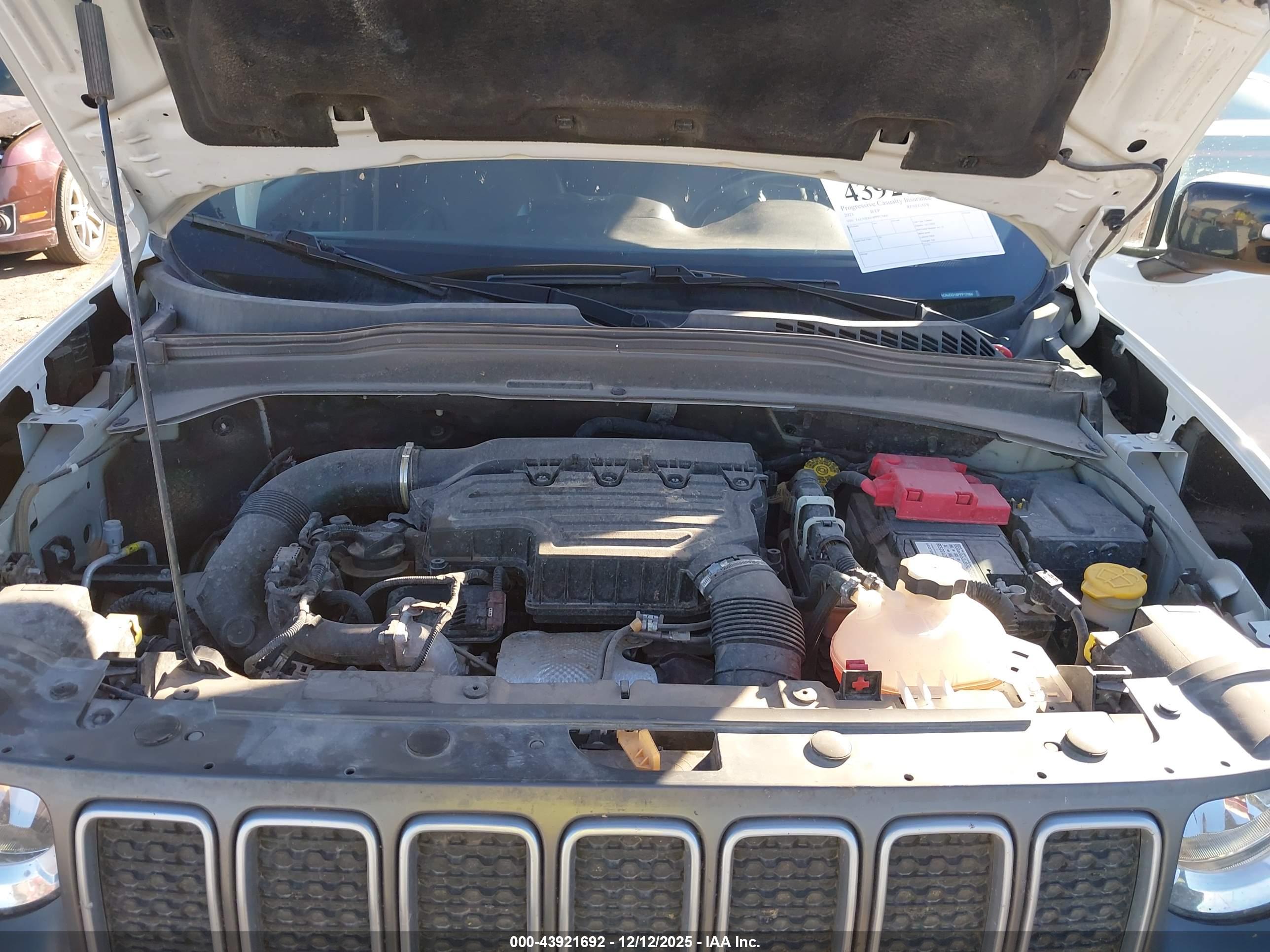 JEEP RENEGADE image 10