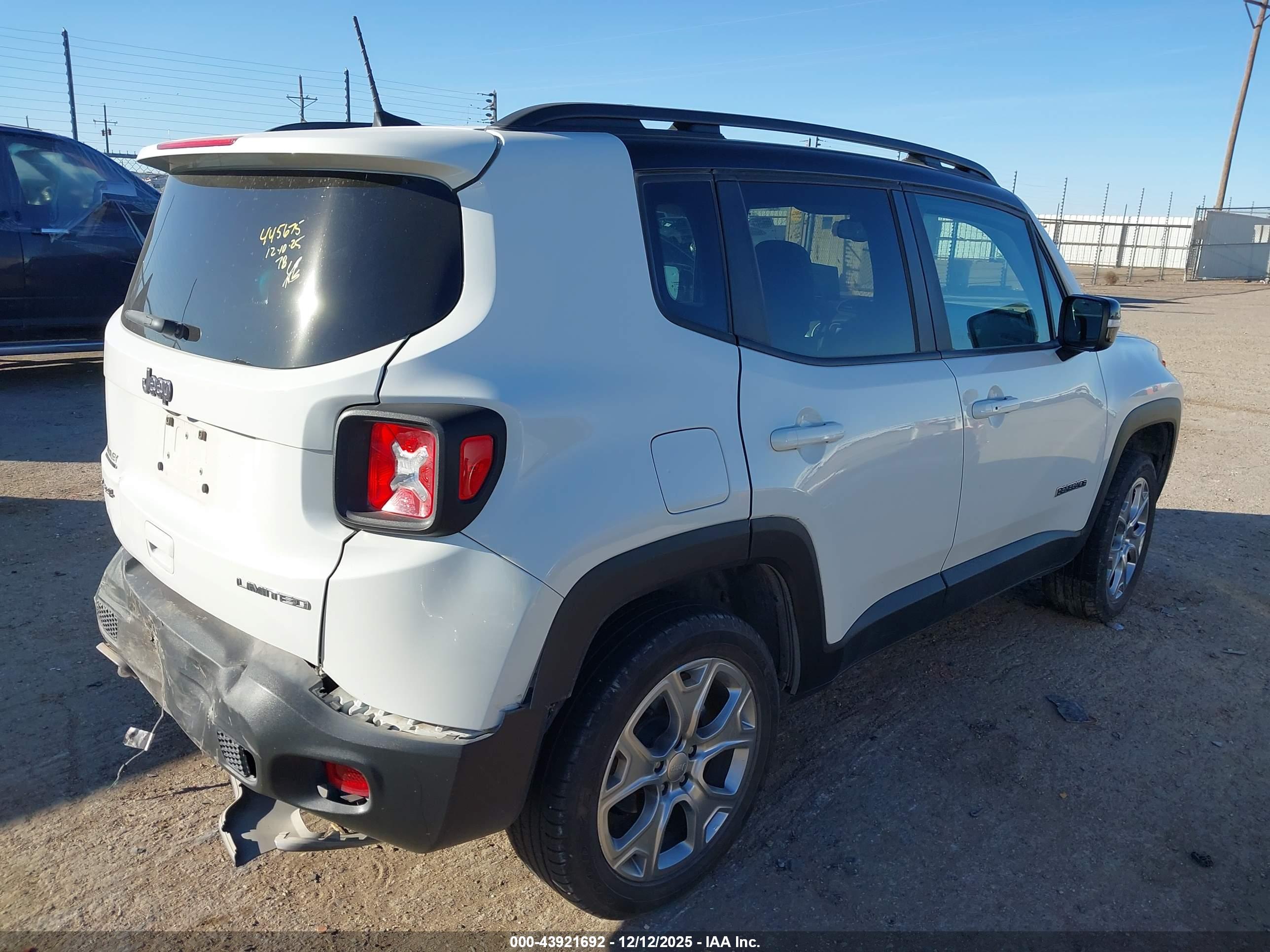 JEEP RENEGADE image 4