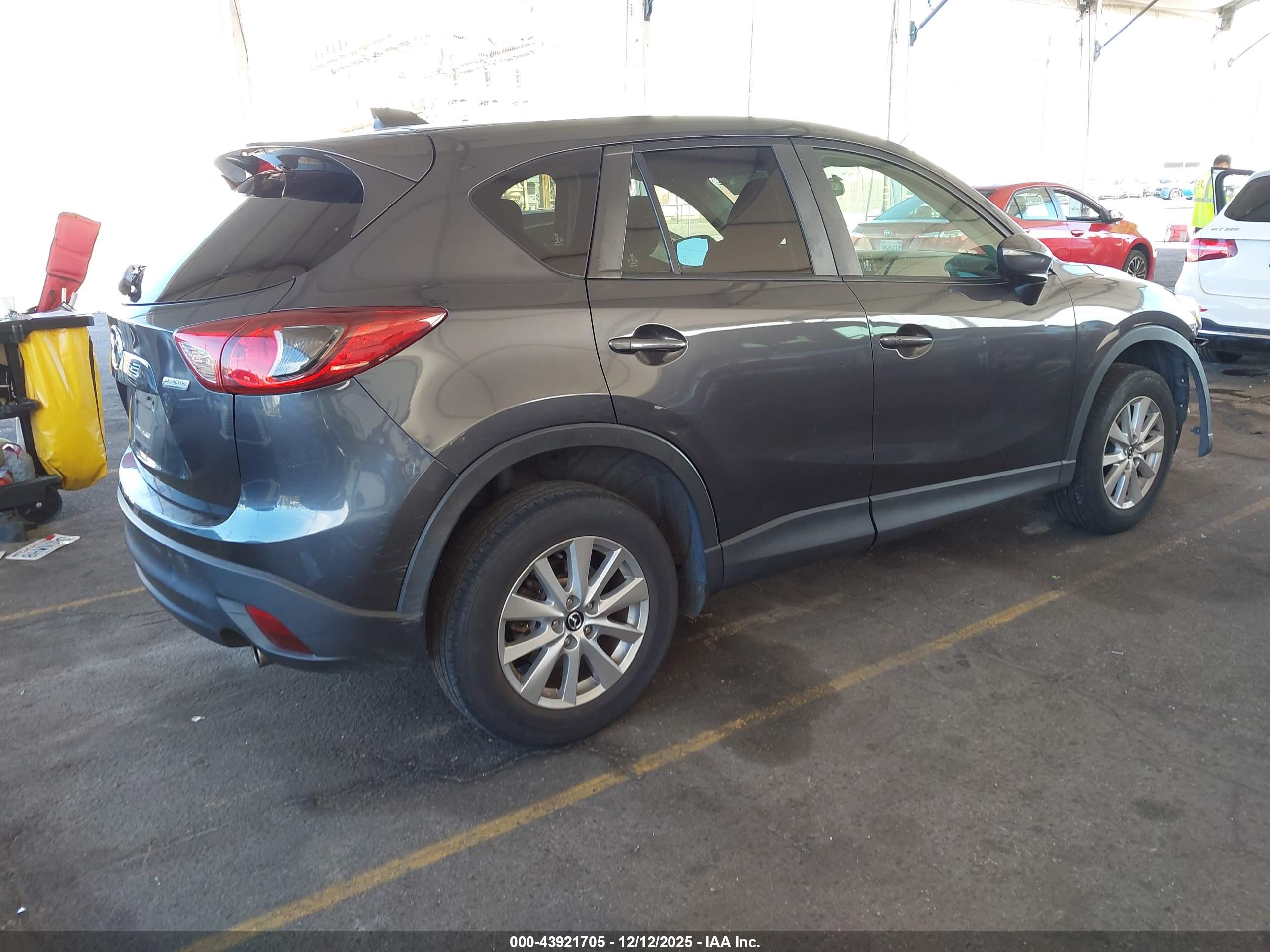 MAZDA CX-5 image 4