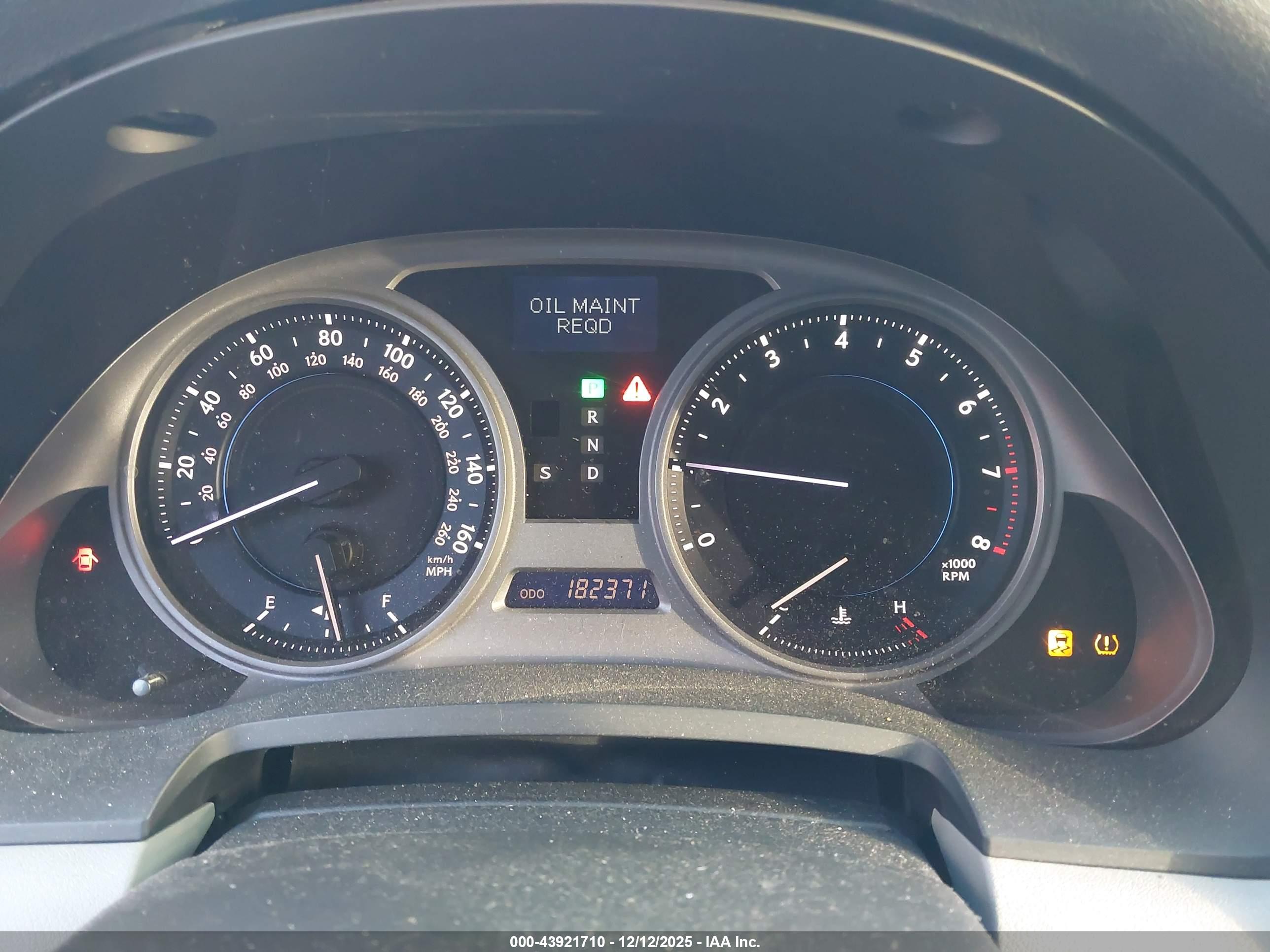 LEXUS IS image 7