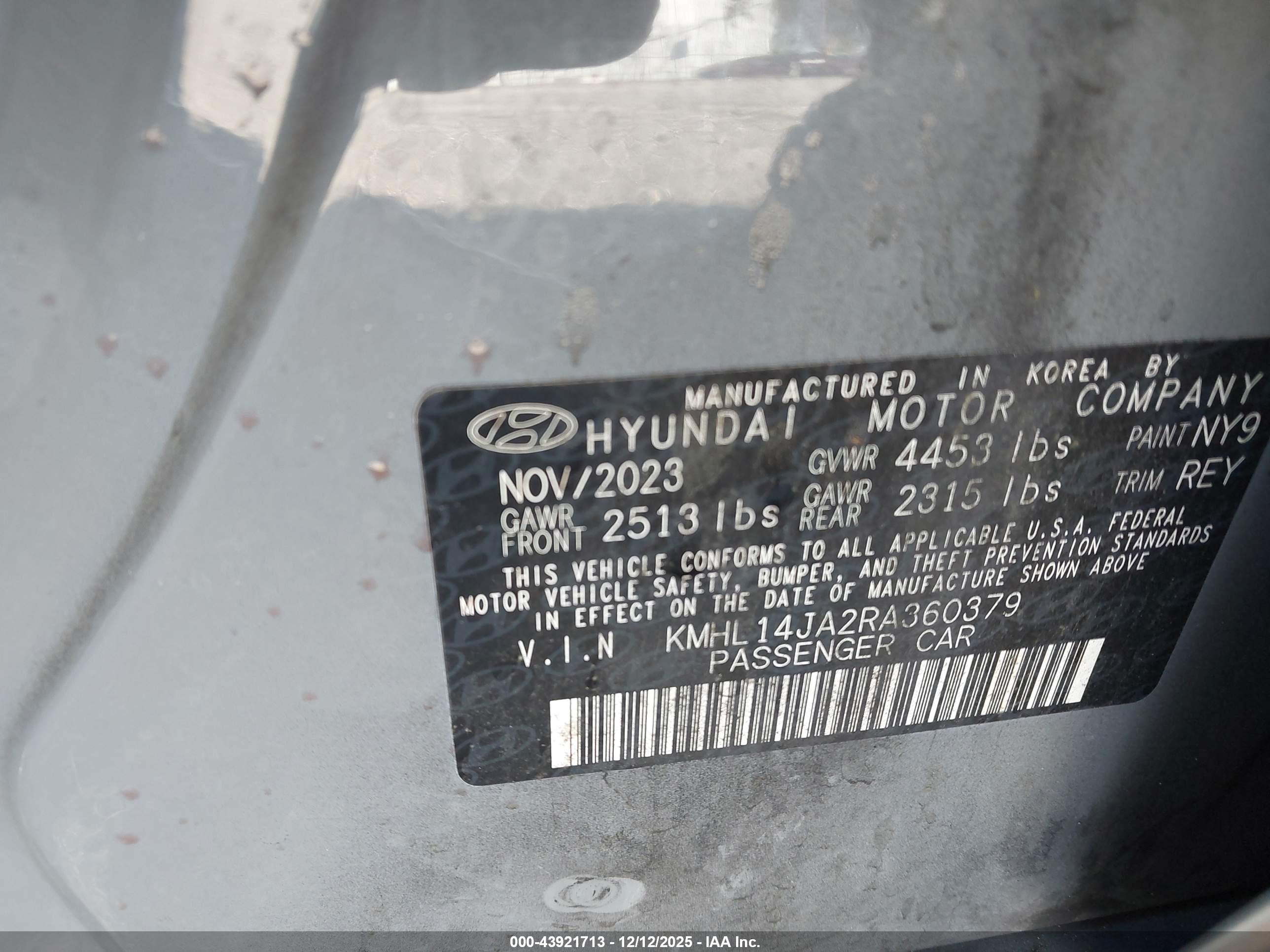HYUNDAI SONATA image 9