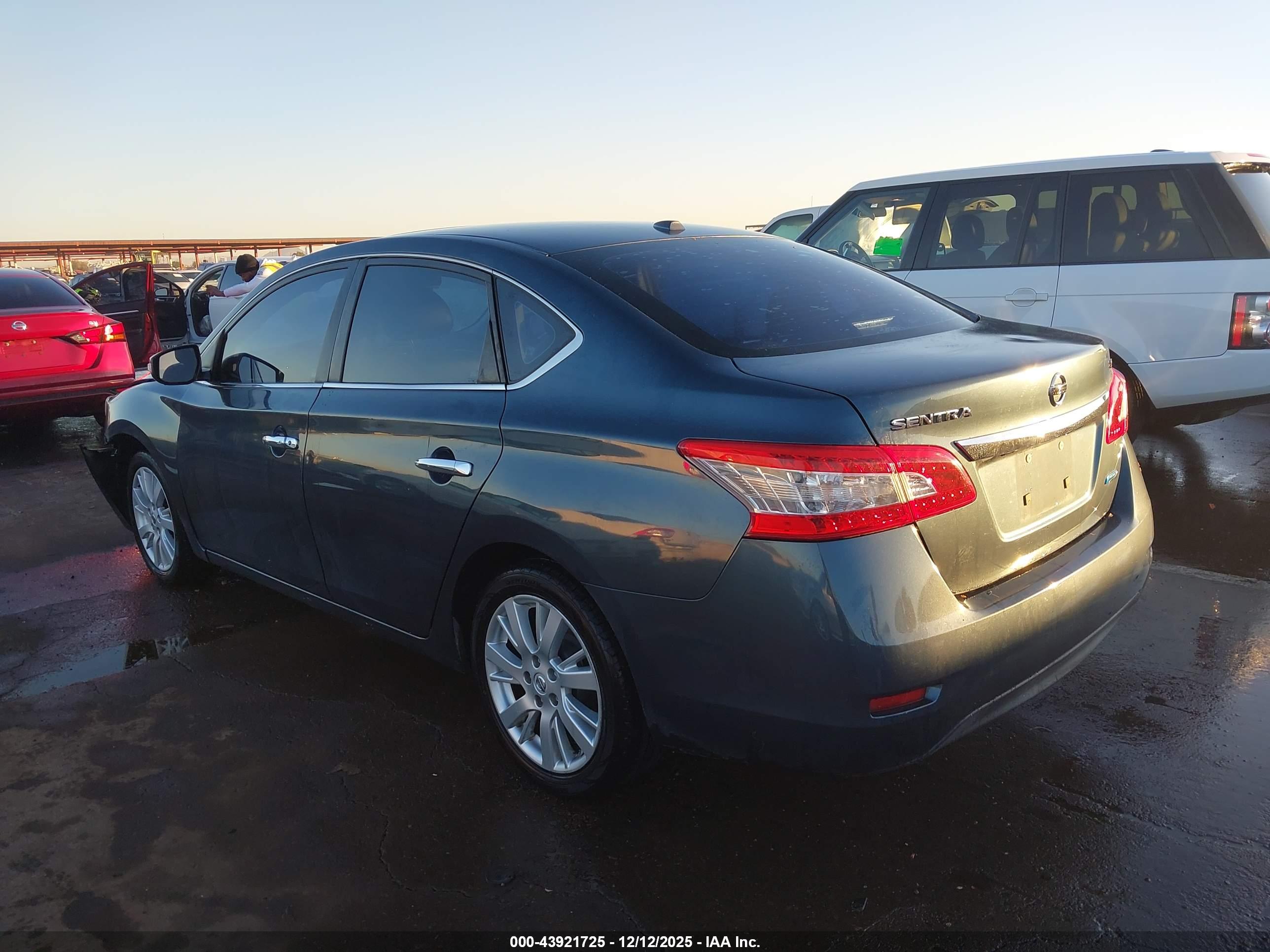 NISSAN SENTRA image 3