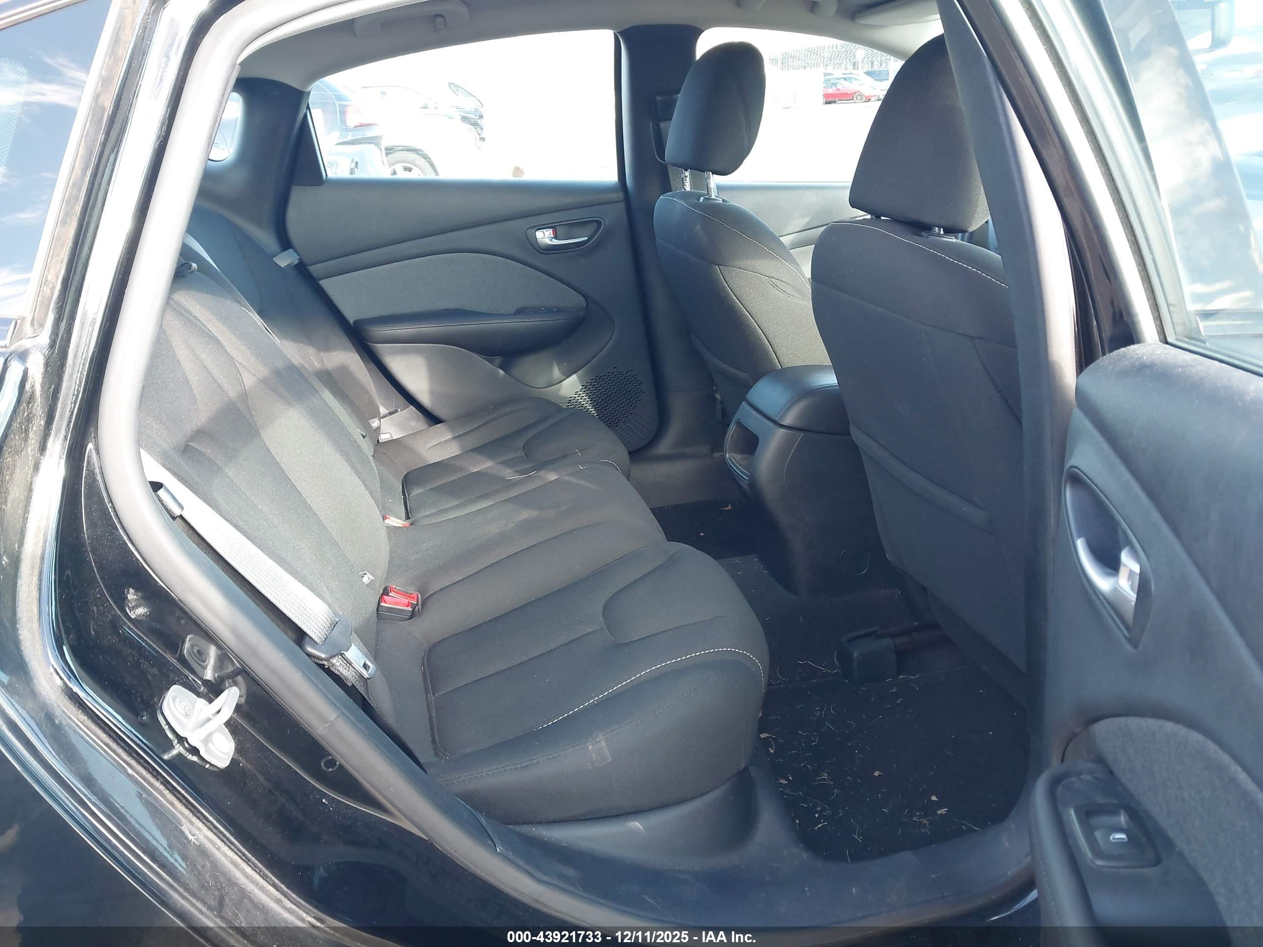 DODGE DART image 8