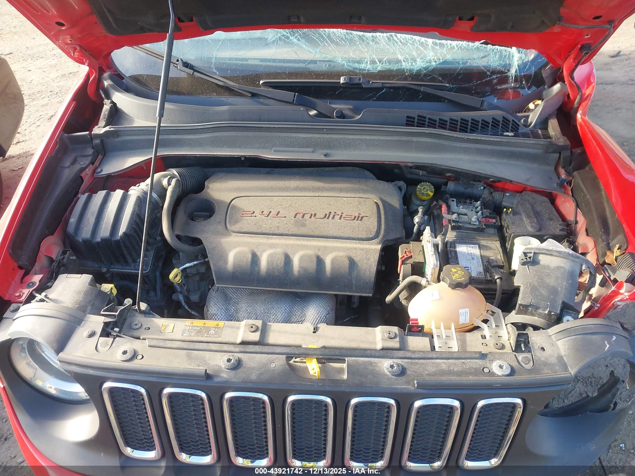 JEEP RENEGADE image 10