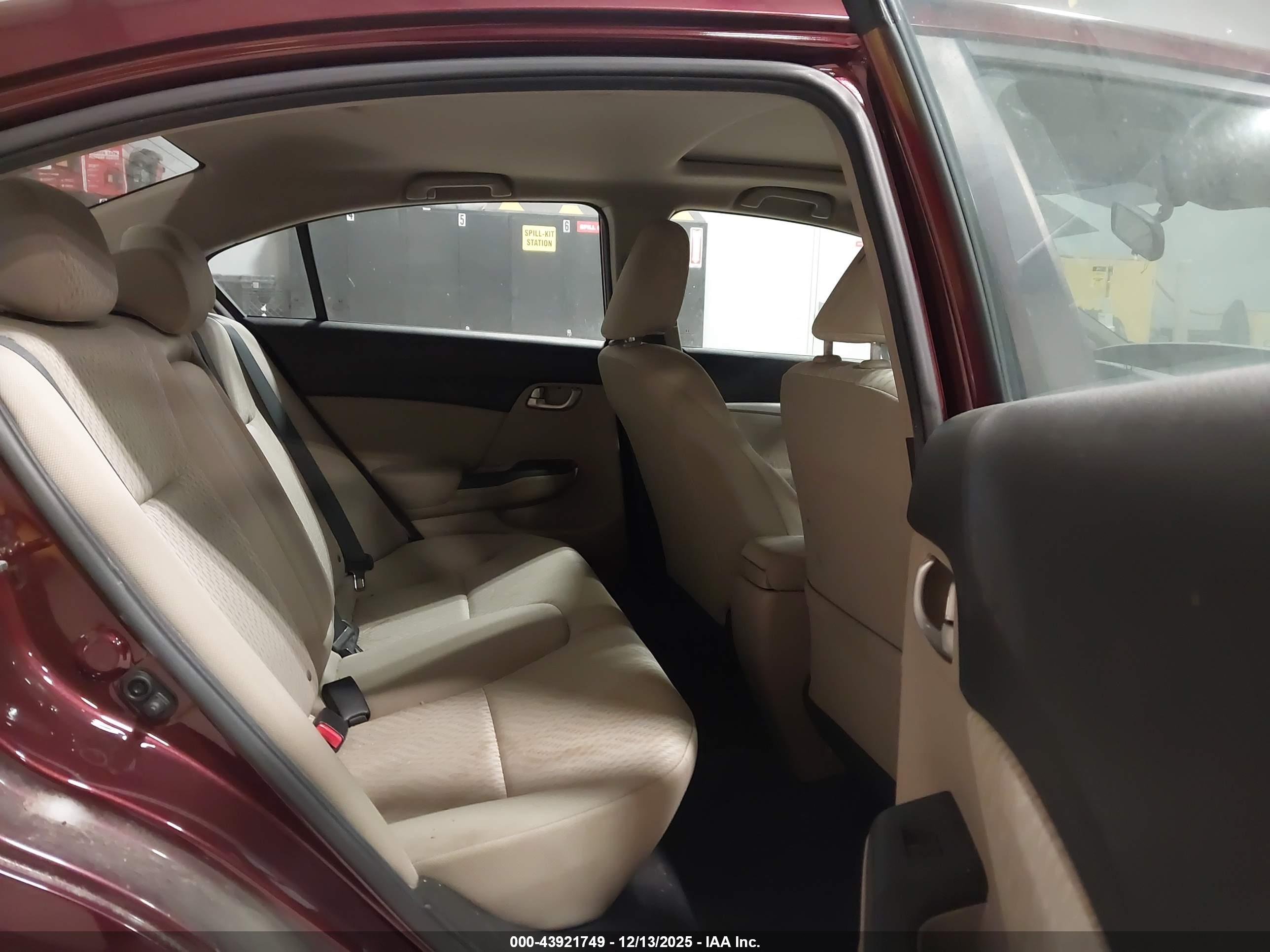 HONDA CIVIC image 8