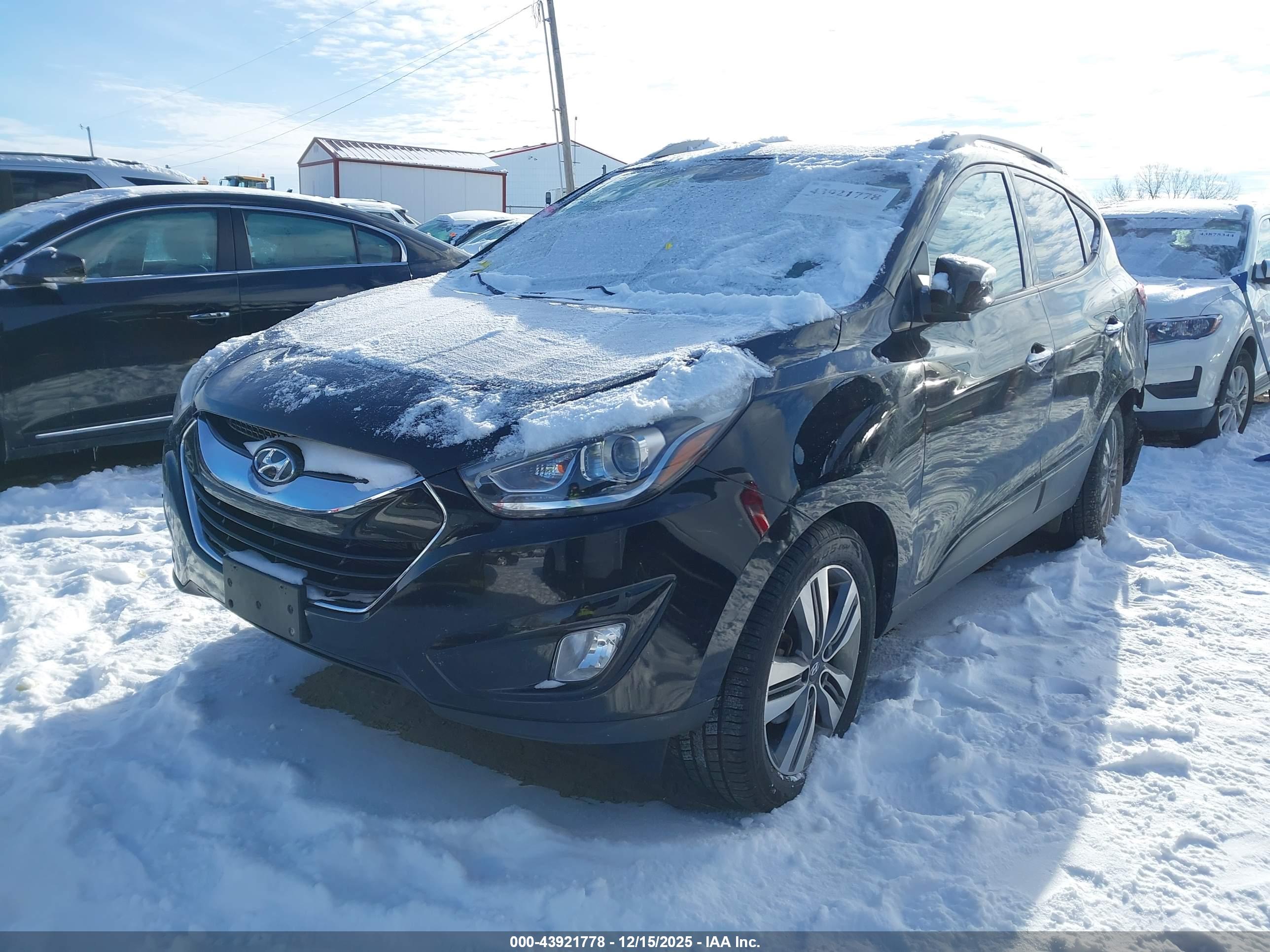 HYUNDAI TUCSON image 2